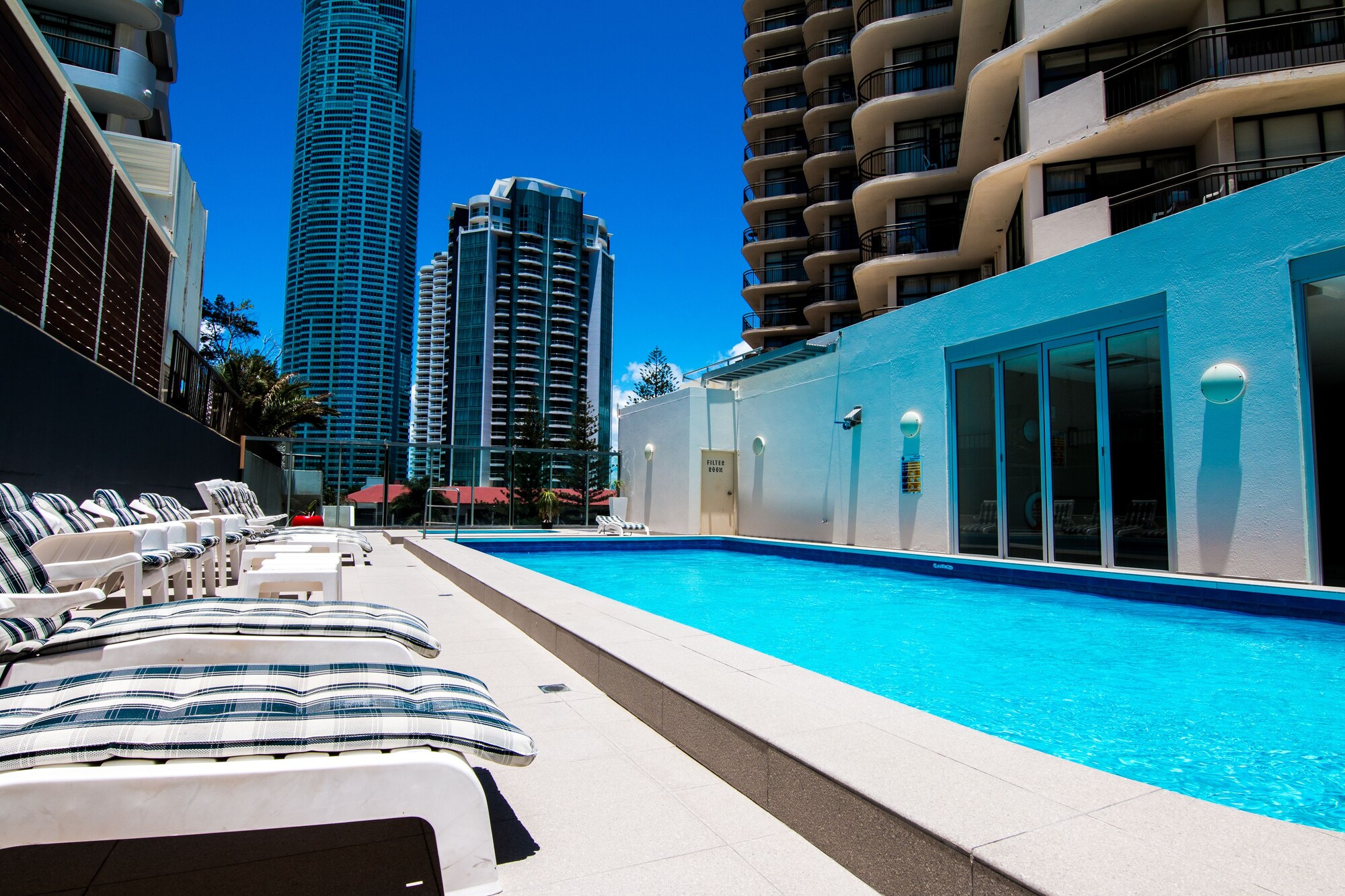 Beachcomber Resort Surfers Paradise