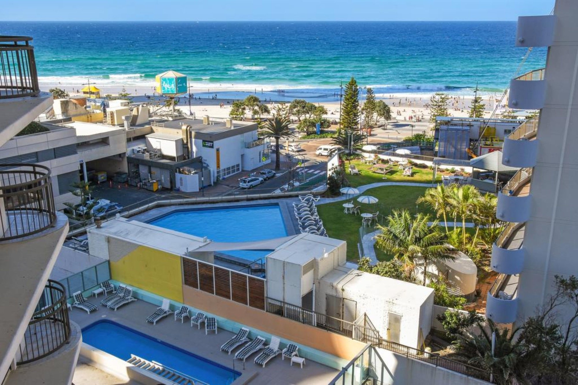 Beachcomber Resort Surfers Paradise