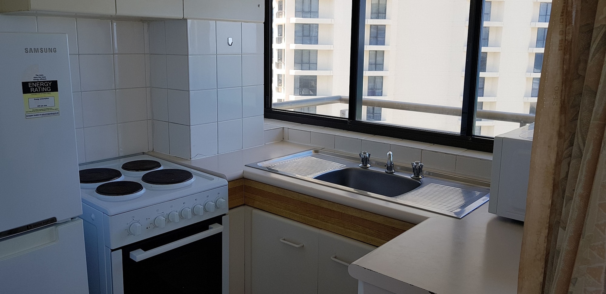 Beachcomber Resort Surfers Paradise