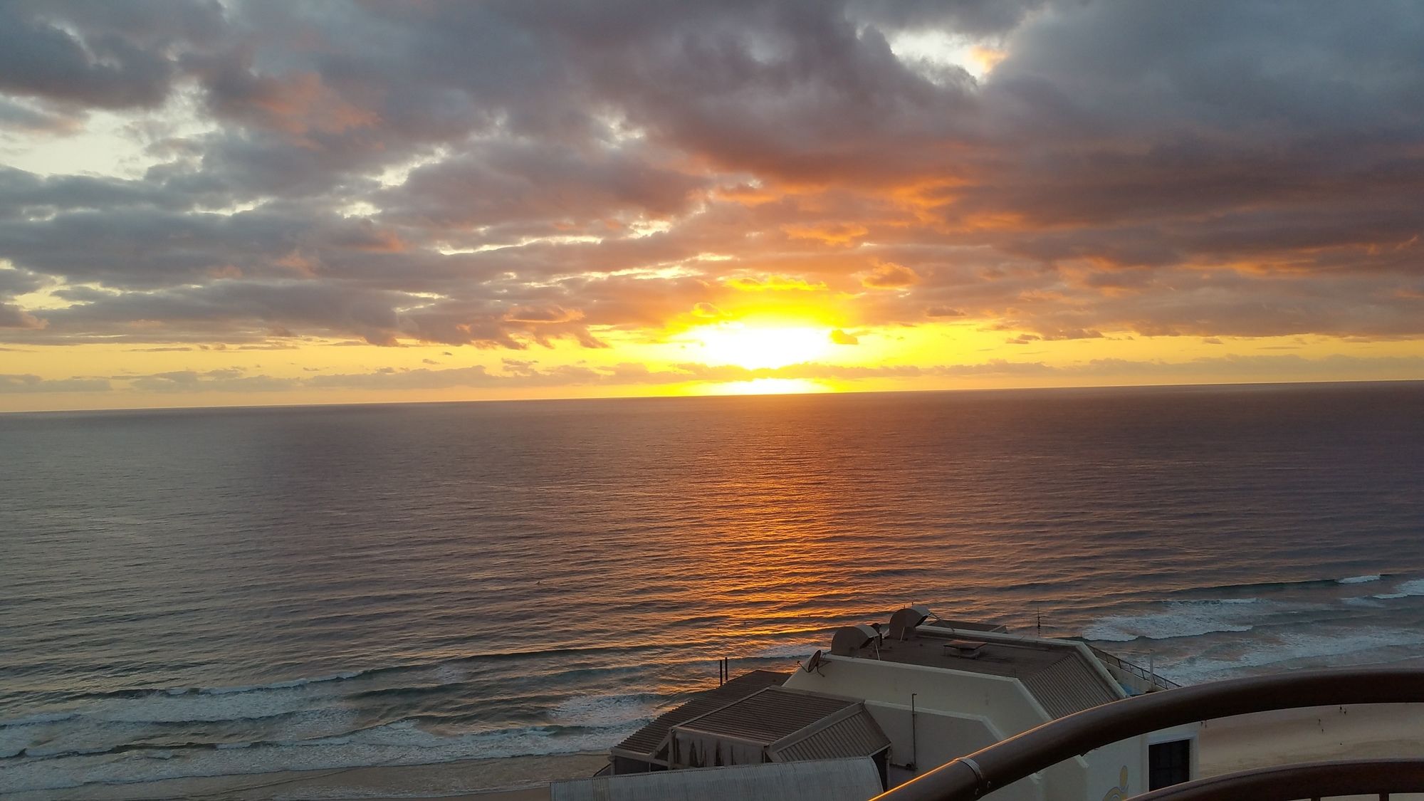 Beachcomber Resort Surfers Paradise