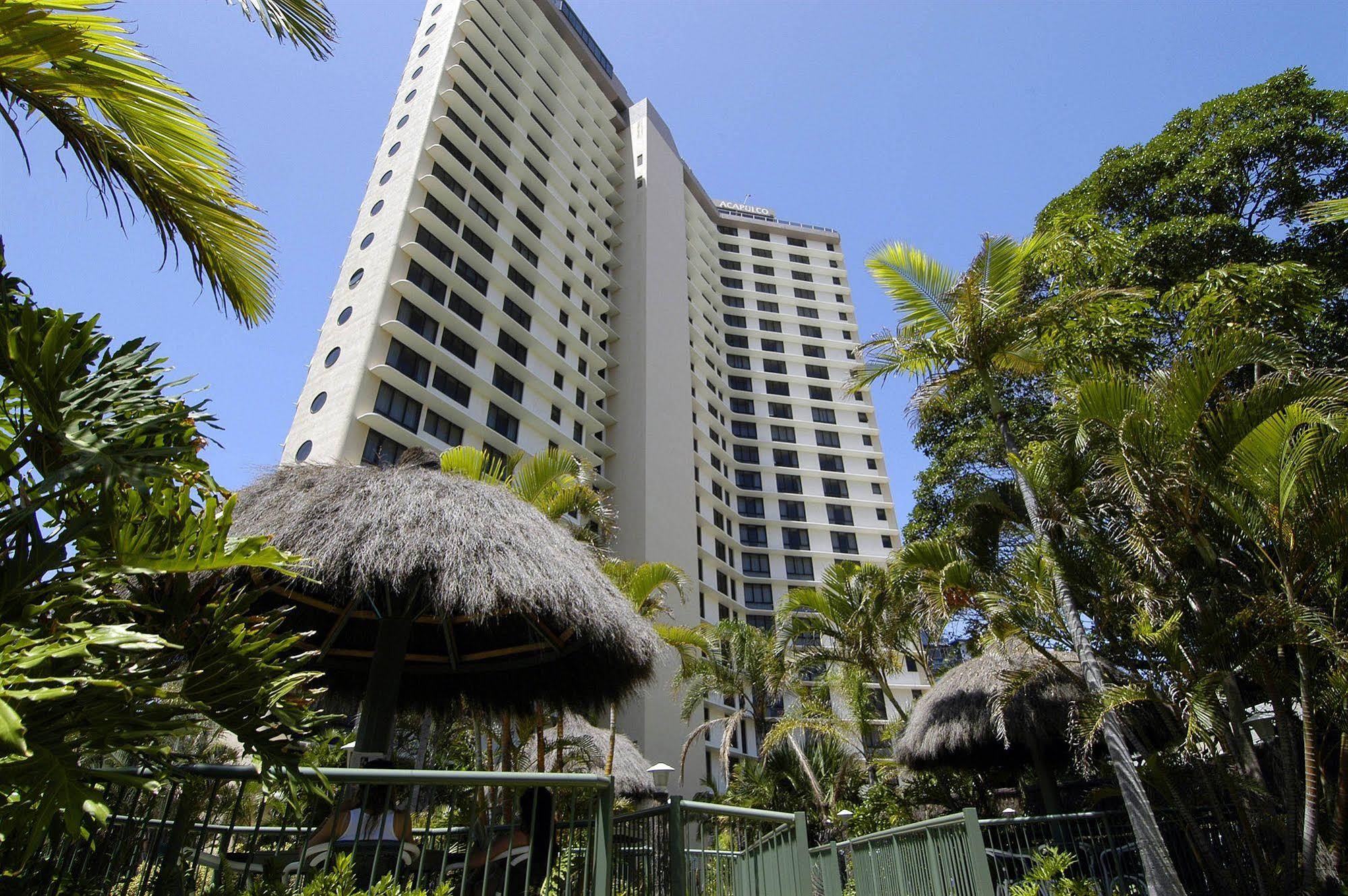 BreakFree Acapulco Surfers Paradise