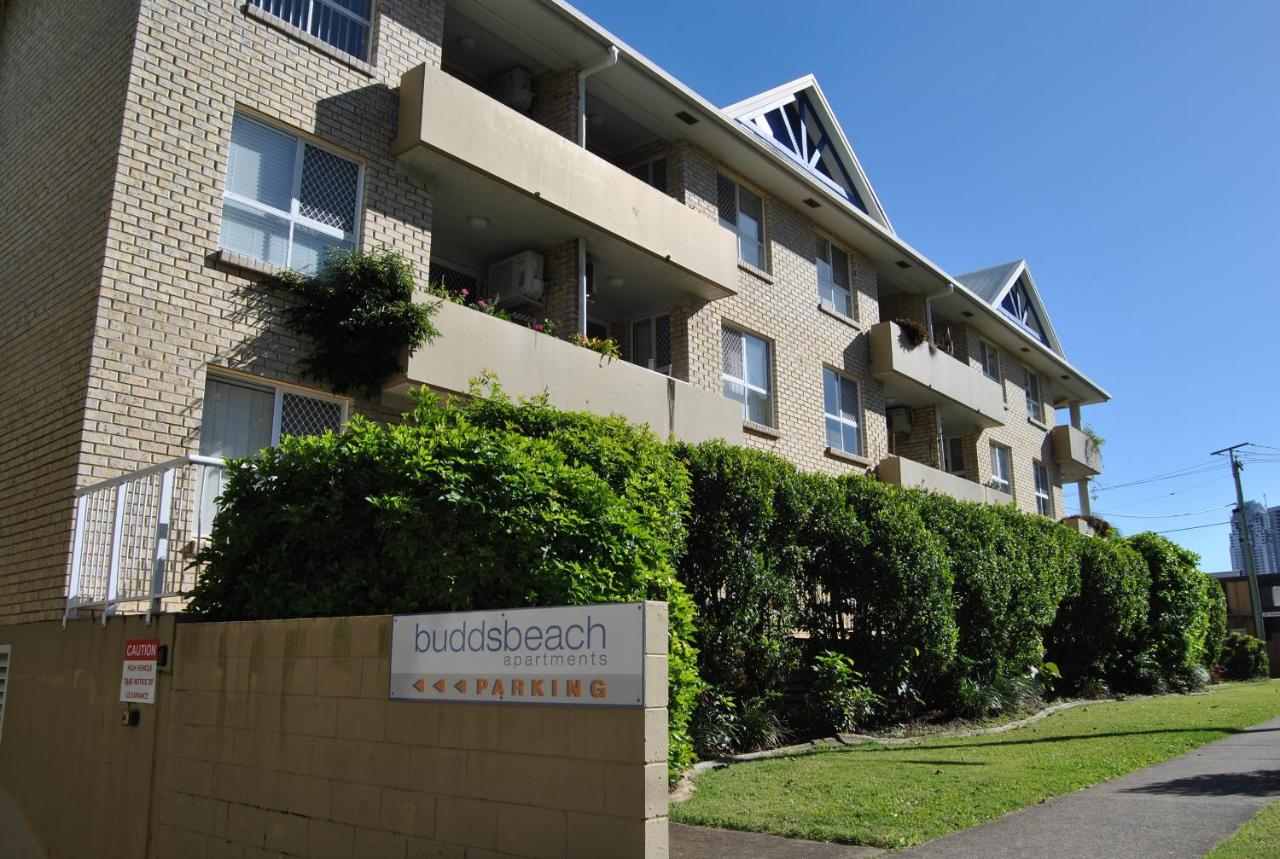 Budds Beach Apartments