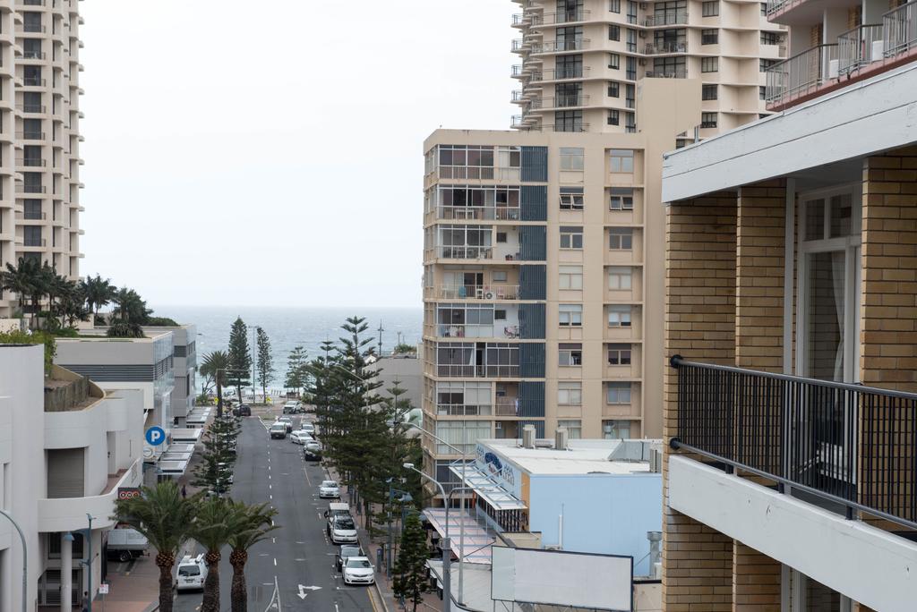Bunk Surfers Paradise International Backpacker Hostel