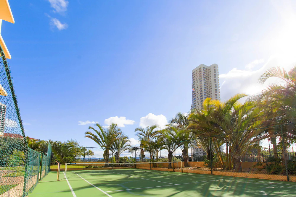 Capricorn One Beachside Holiday Apartments