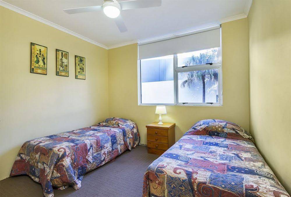 Carlton Apartments