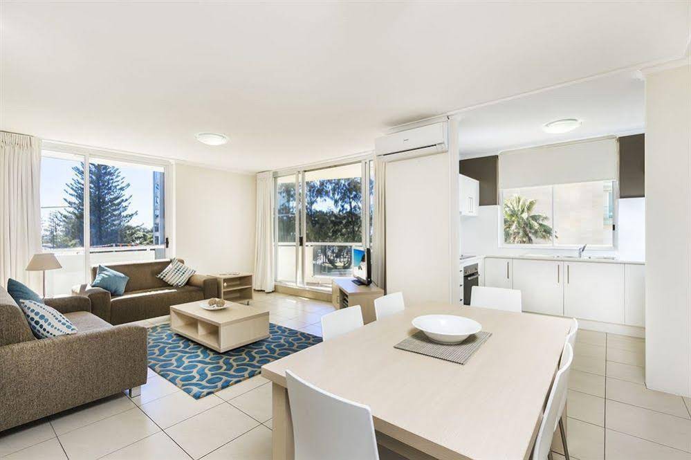 Carlton Apartments