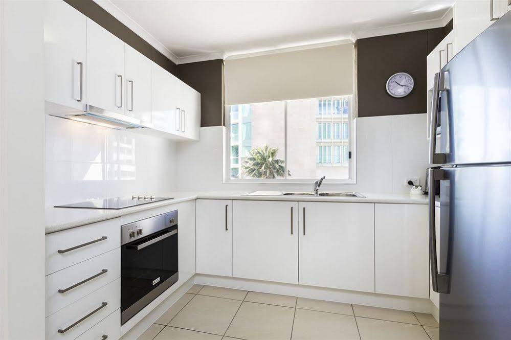 Carlton Apartments