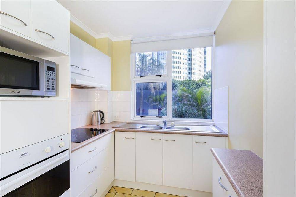Carlton Apartments