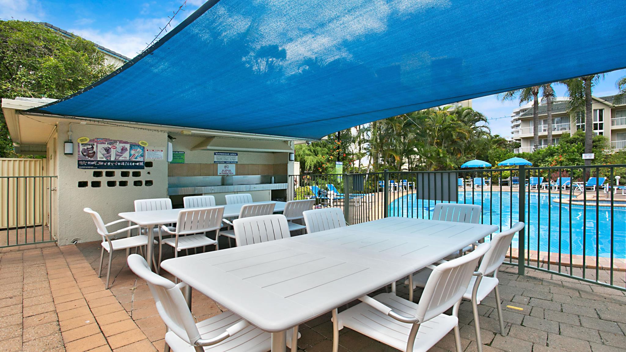 Comfort Inn & Suites Mari Court