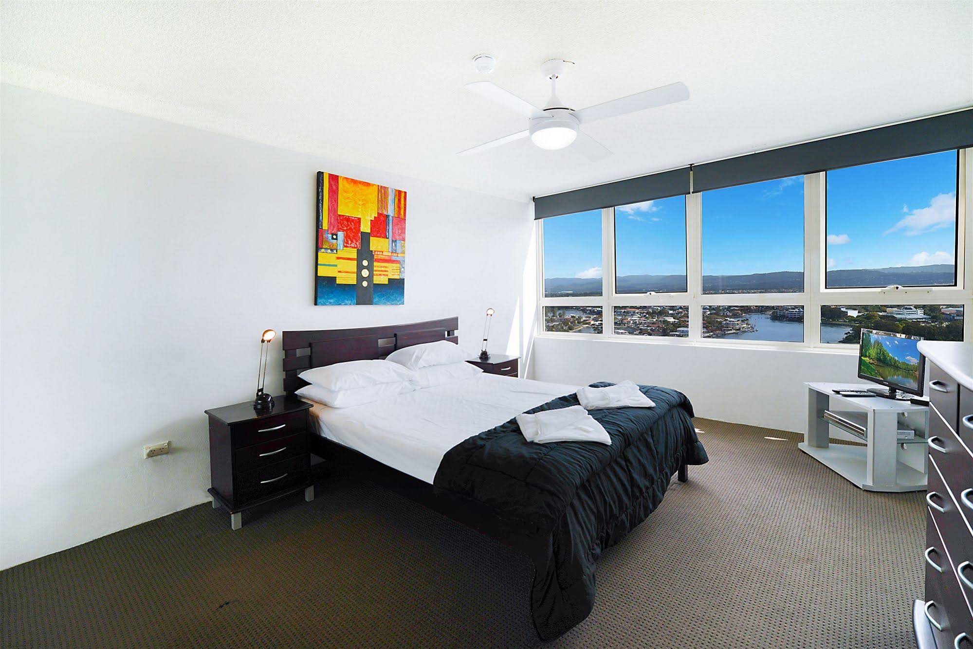 Condor Ocean View Apartments