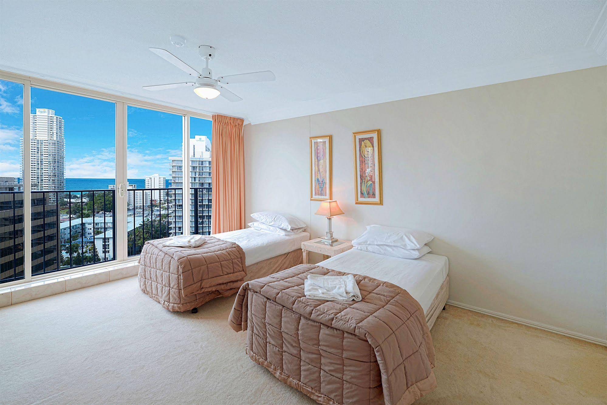 Condor Ocean View Apartments