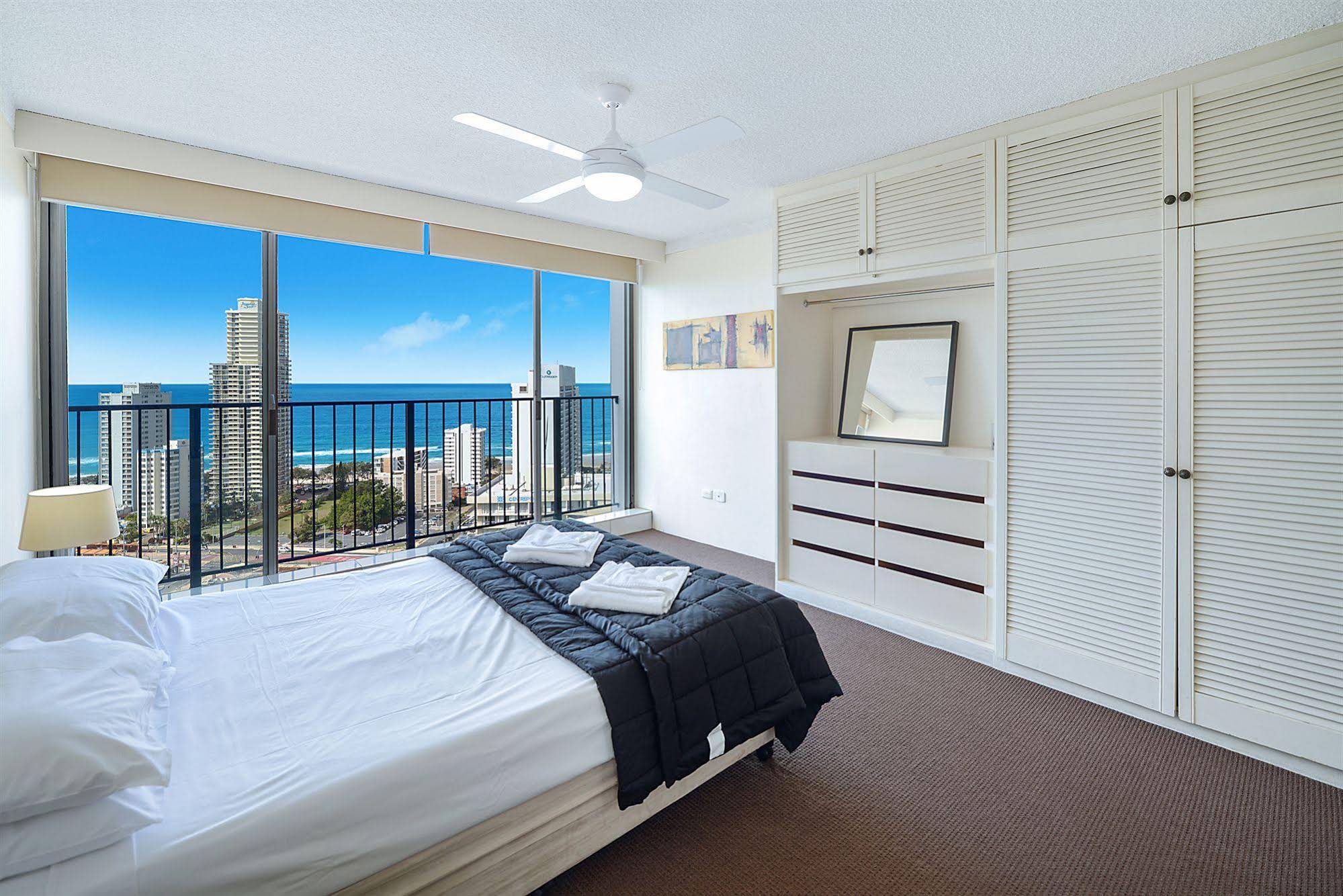 Condor Ocean View Apartments