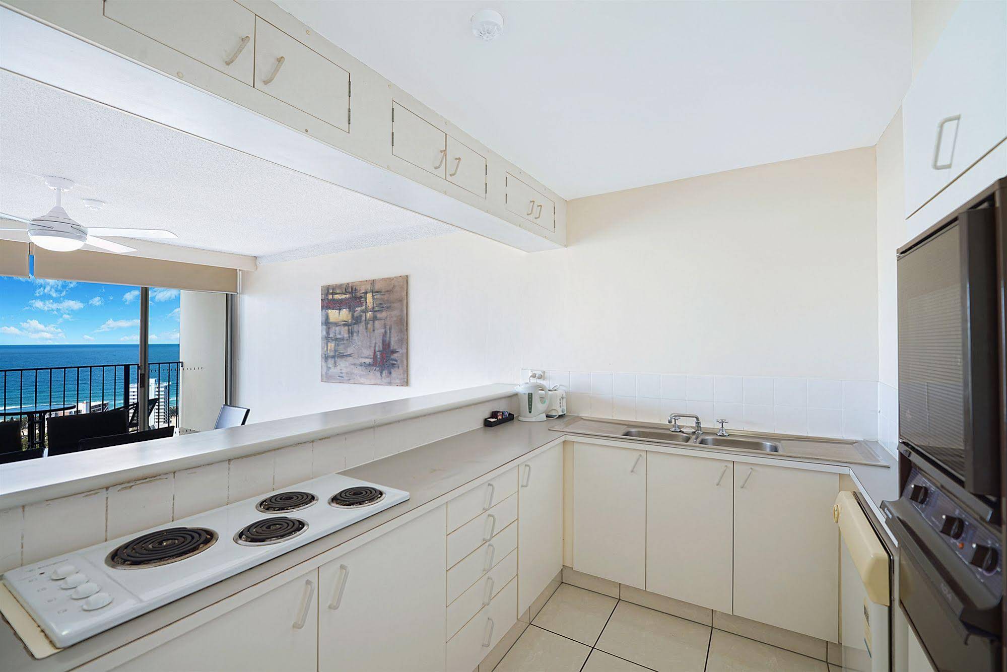 Condor Ocean View Apartments