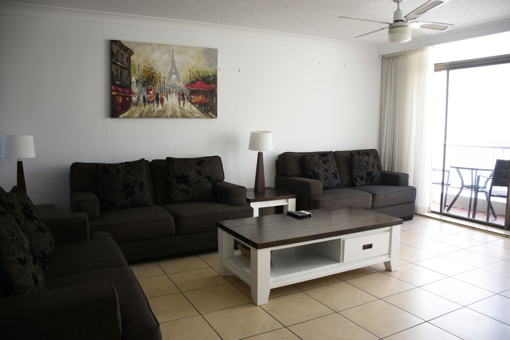 Copacabana Holiday Apartments