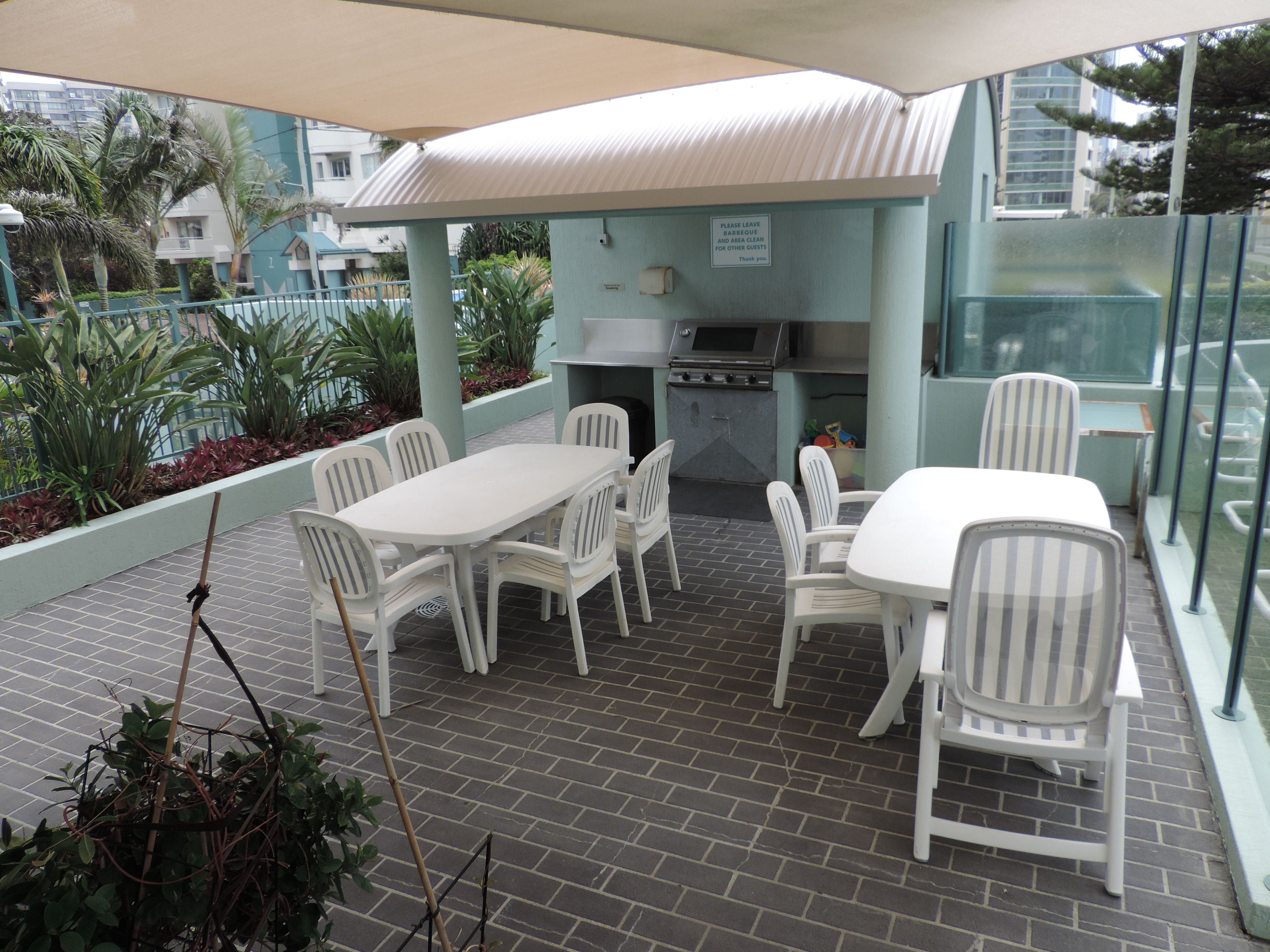 Emerald Sands Holiday Apartments