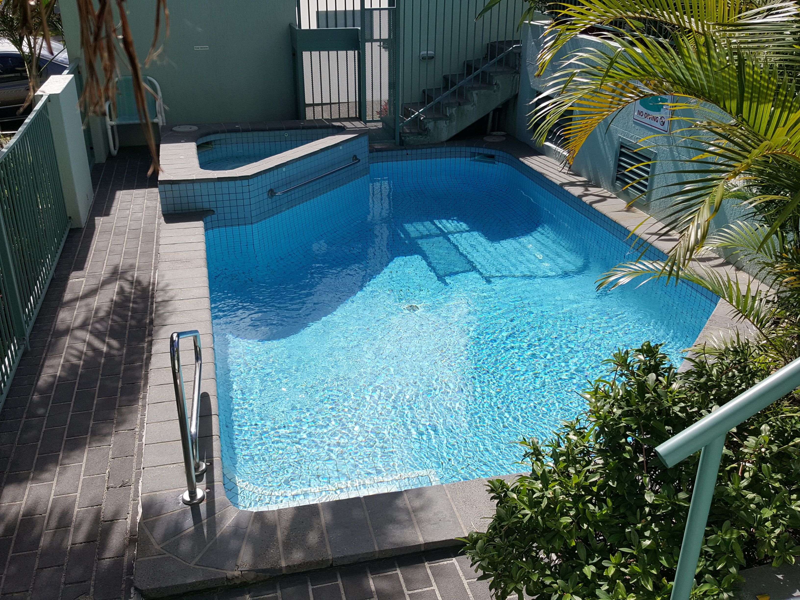 Emerald Sands Holiday Apartments