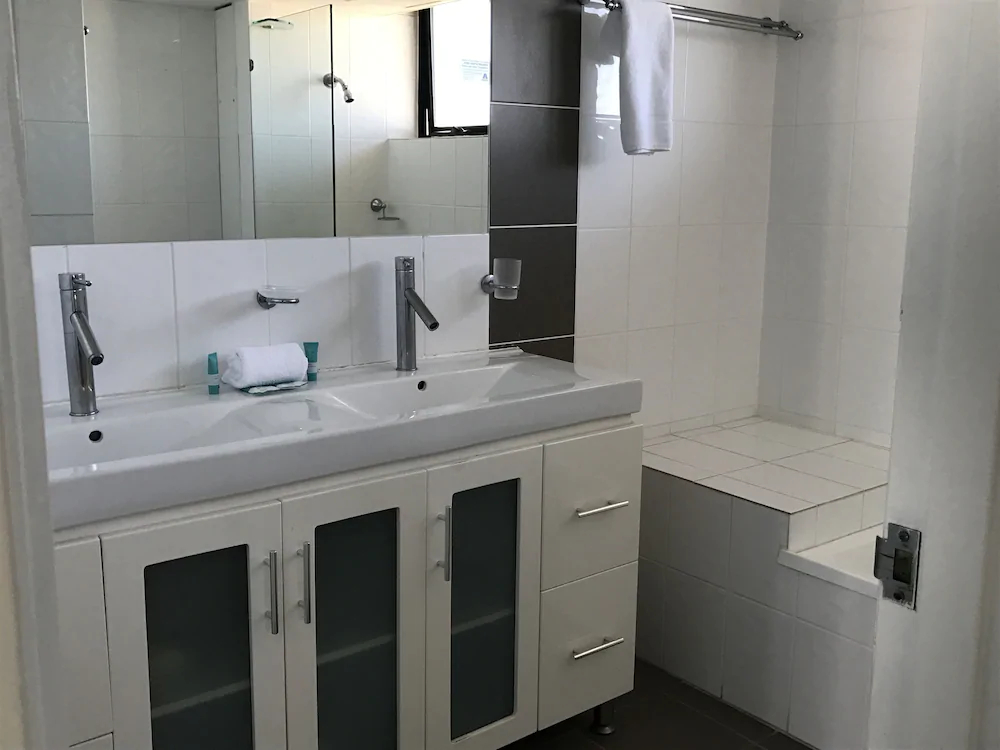 Genesis Holiday Apartments