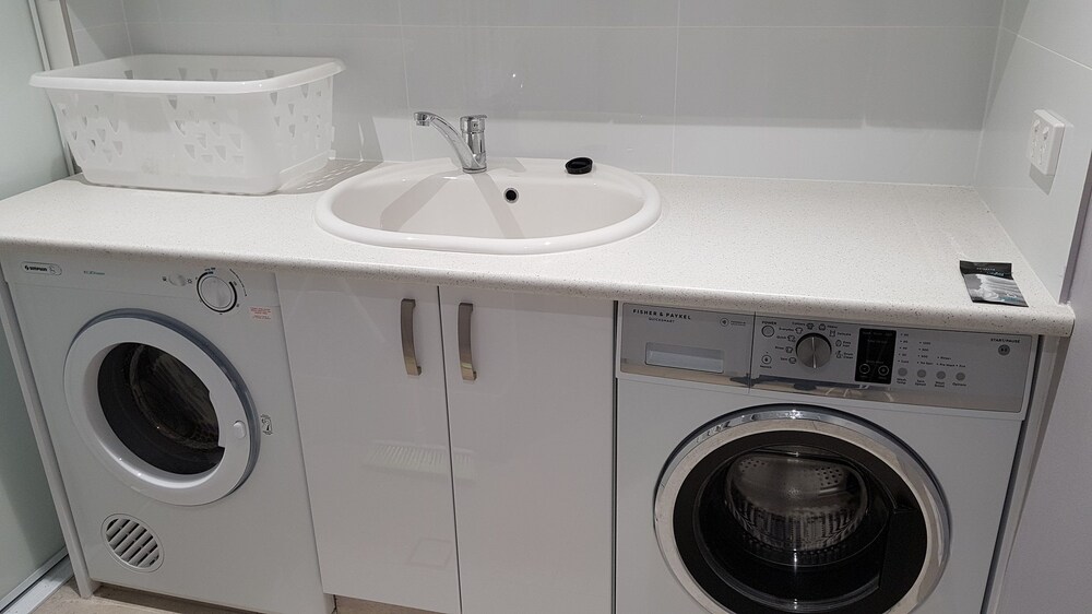 Genesis Holiday Apartments