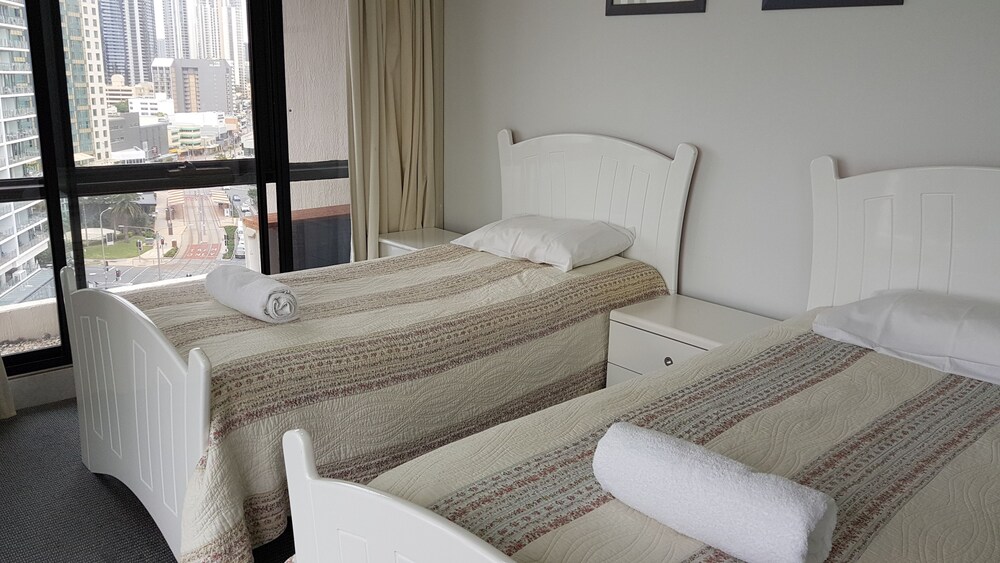 Genesis Holiday Apartments