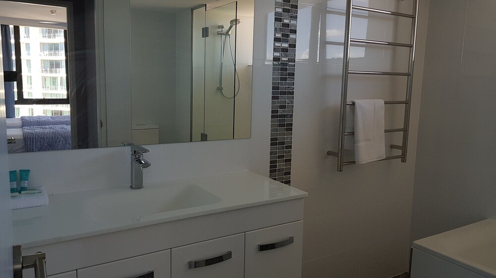 Genesis Holiday Apartments