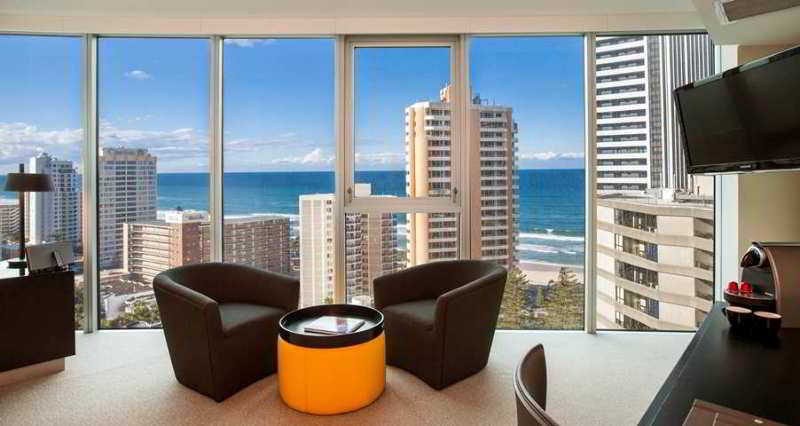 Hilton Surfers Paradise Hotel