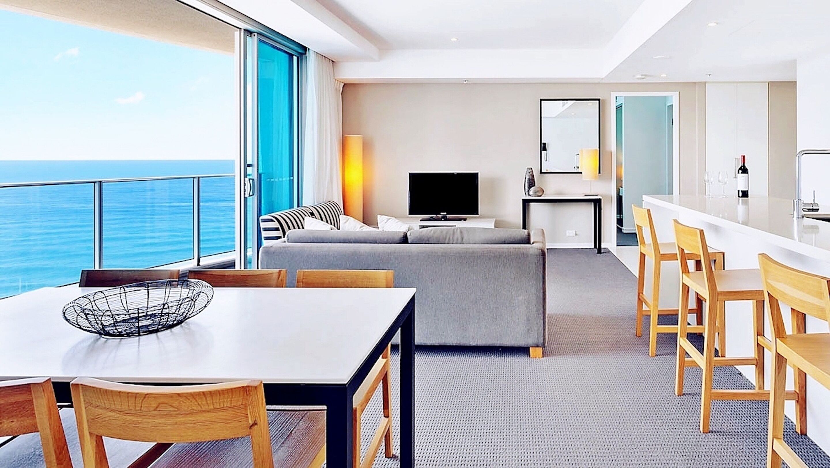 H Residences by Holiday Paradise