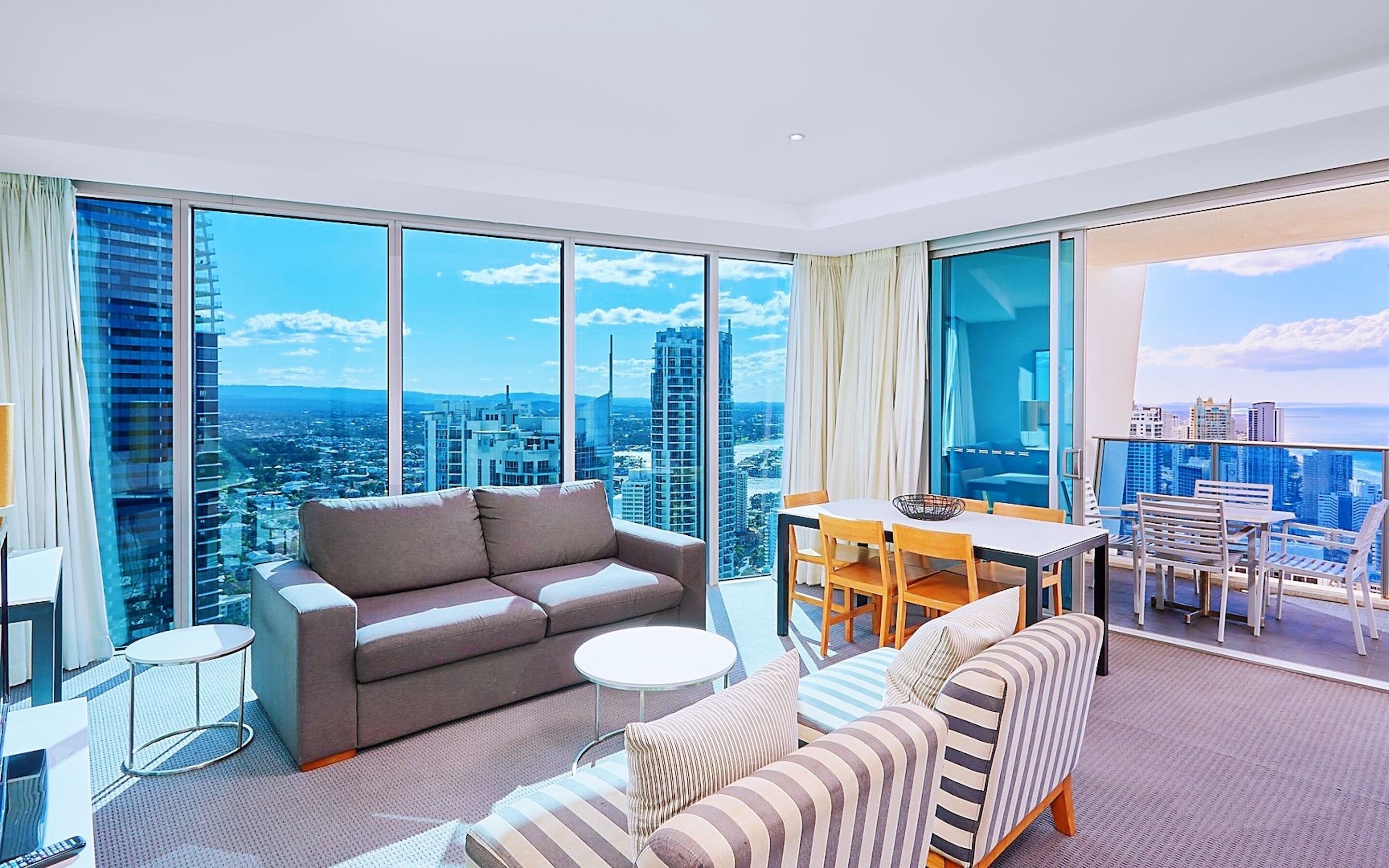 H Residences by Holiday Paradise