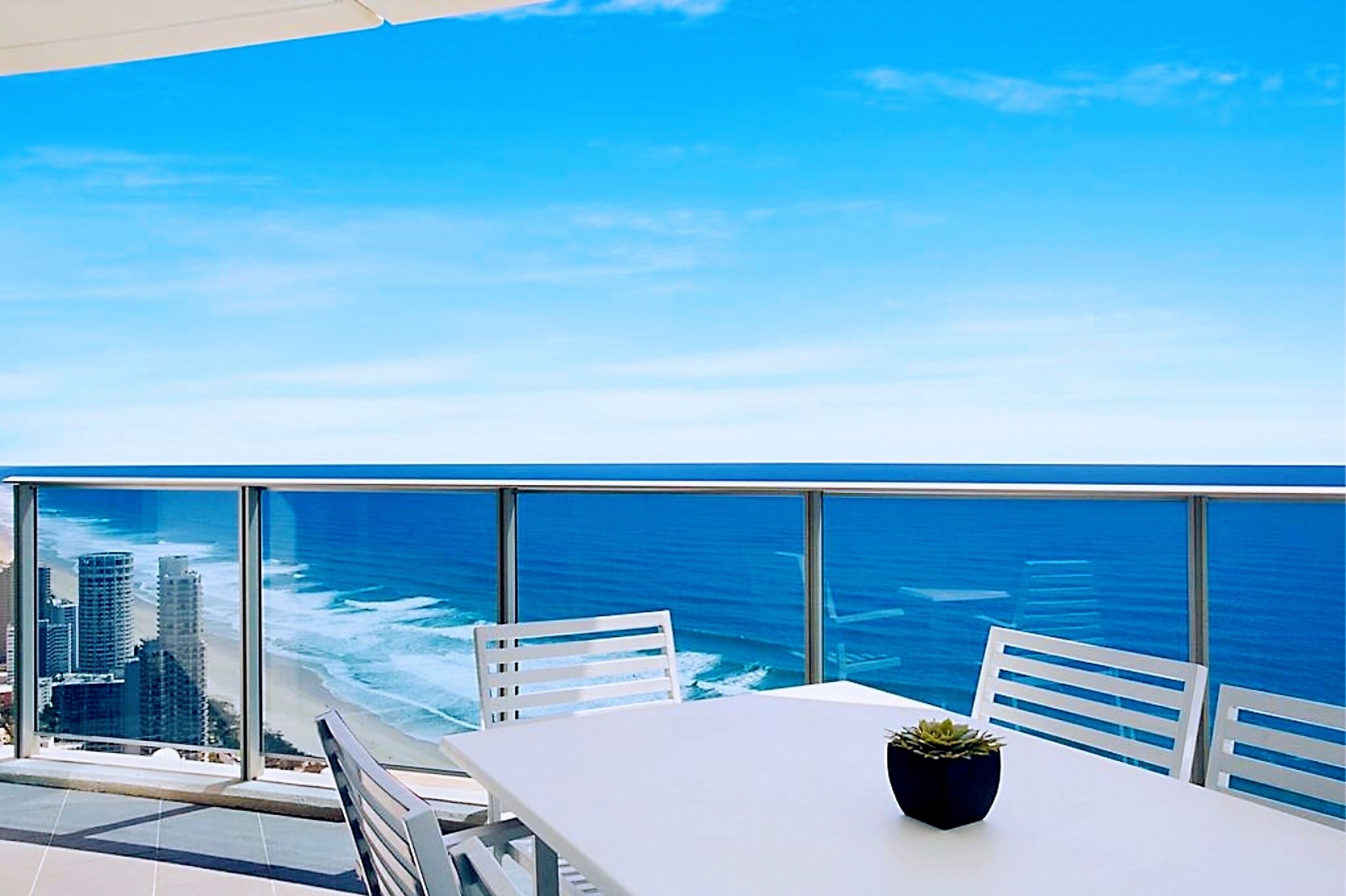 H Residences by Holiday Paradise