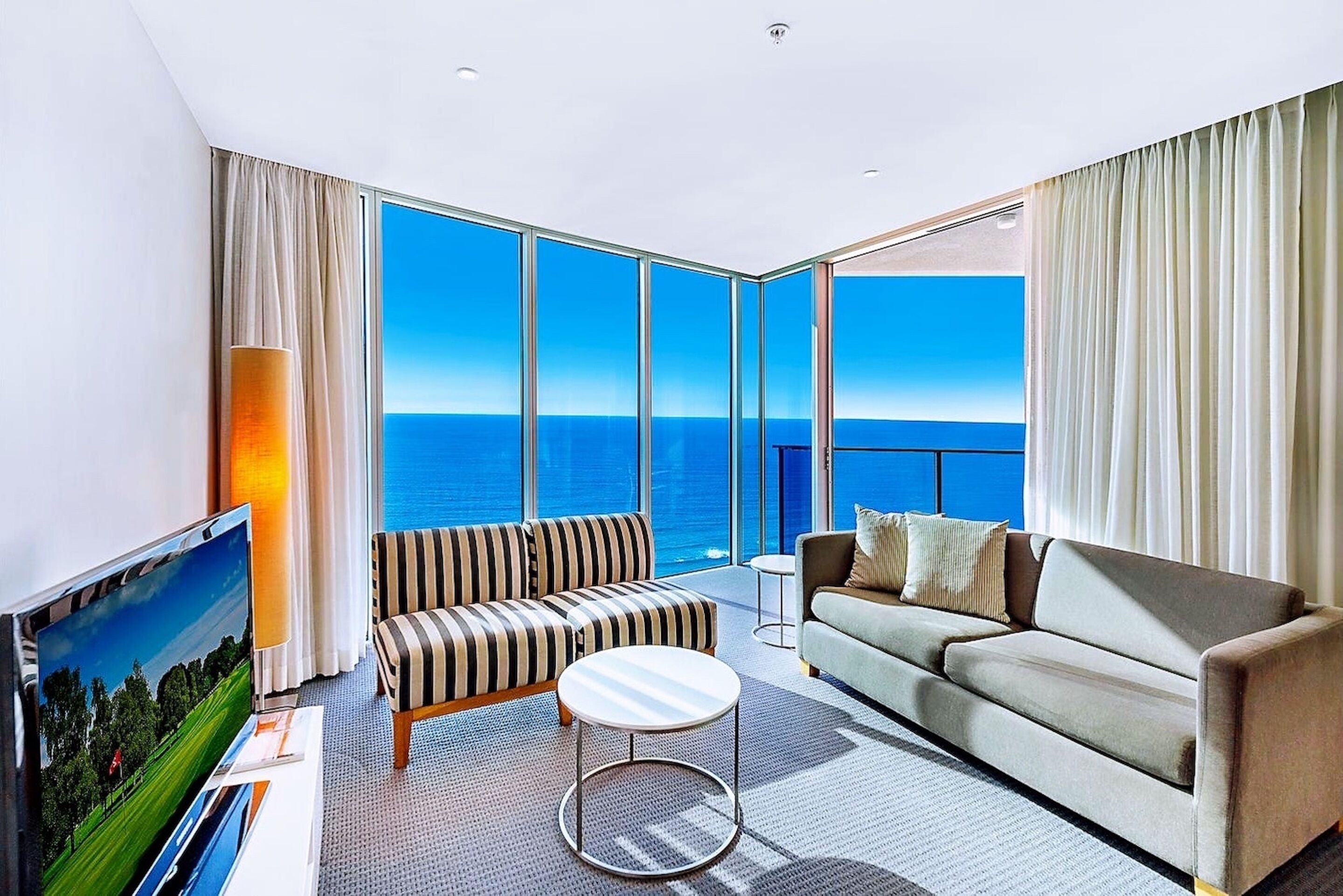 H Residences by Holiday Paradise