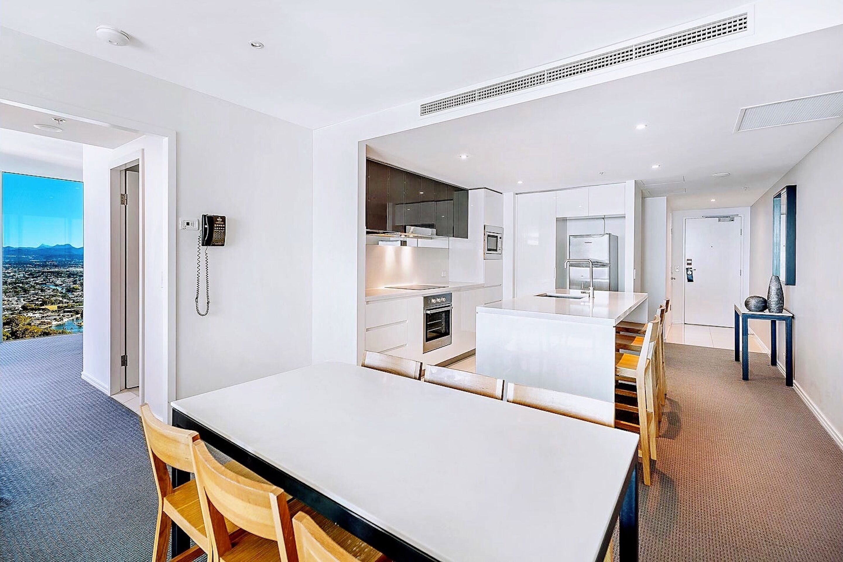 H Residences by Holiday Paradise
