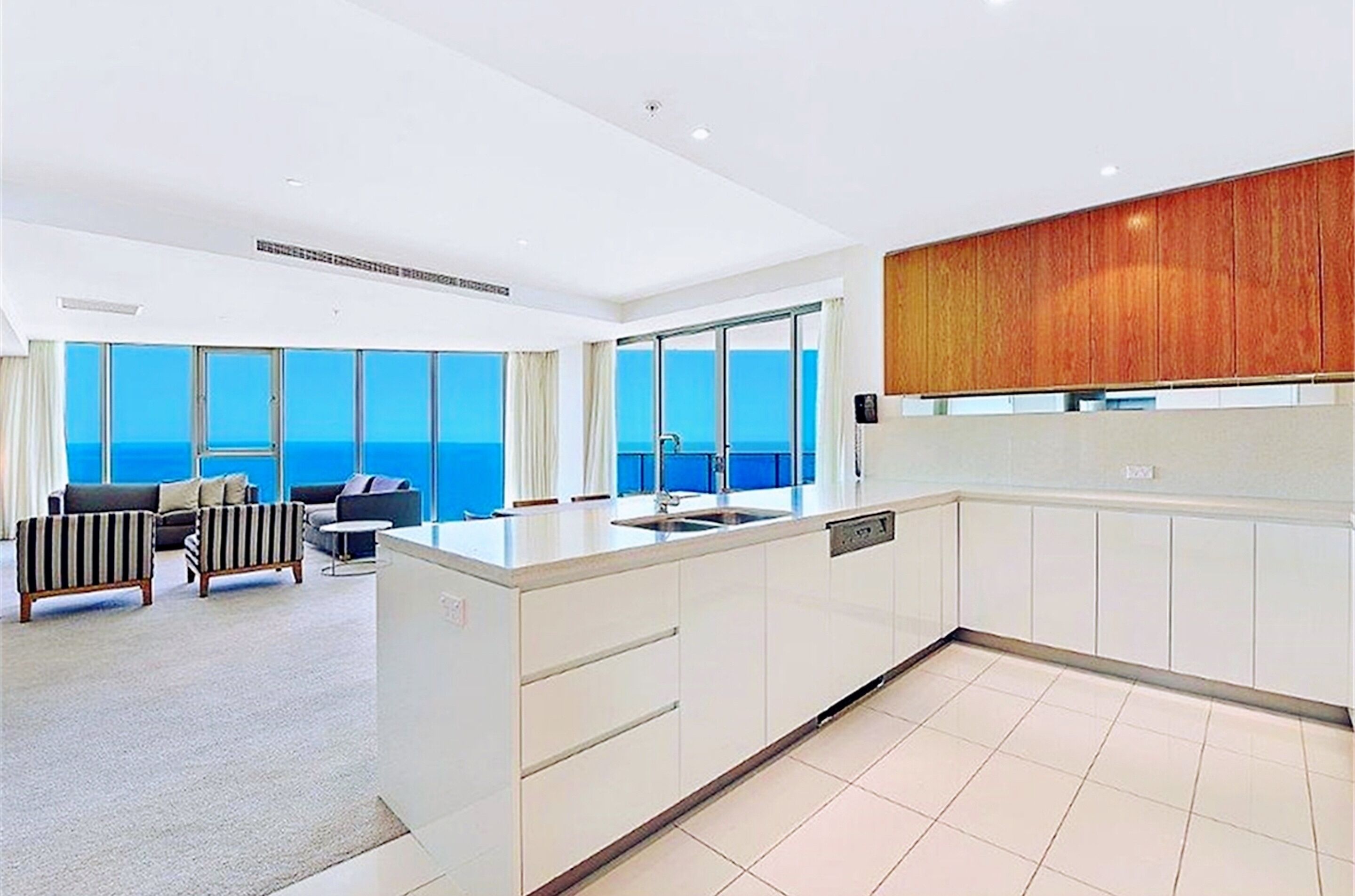 H Residences by Holiday Paradise