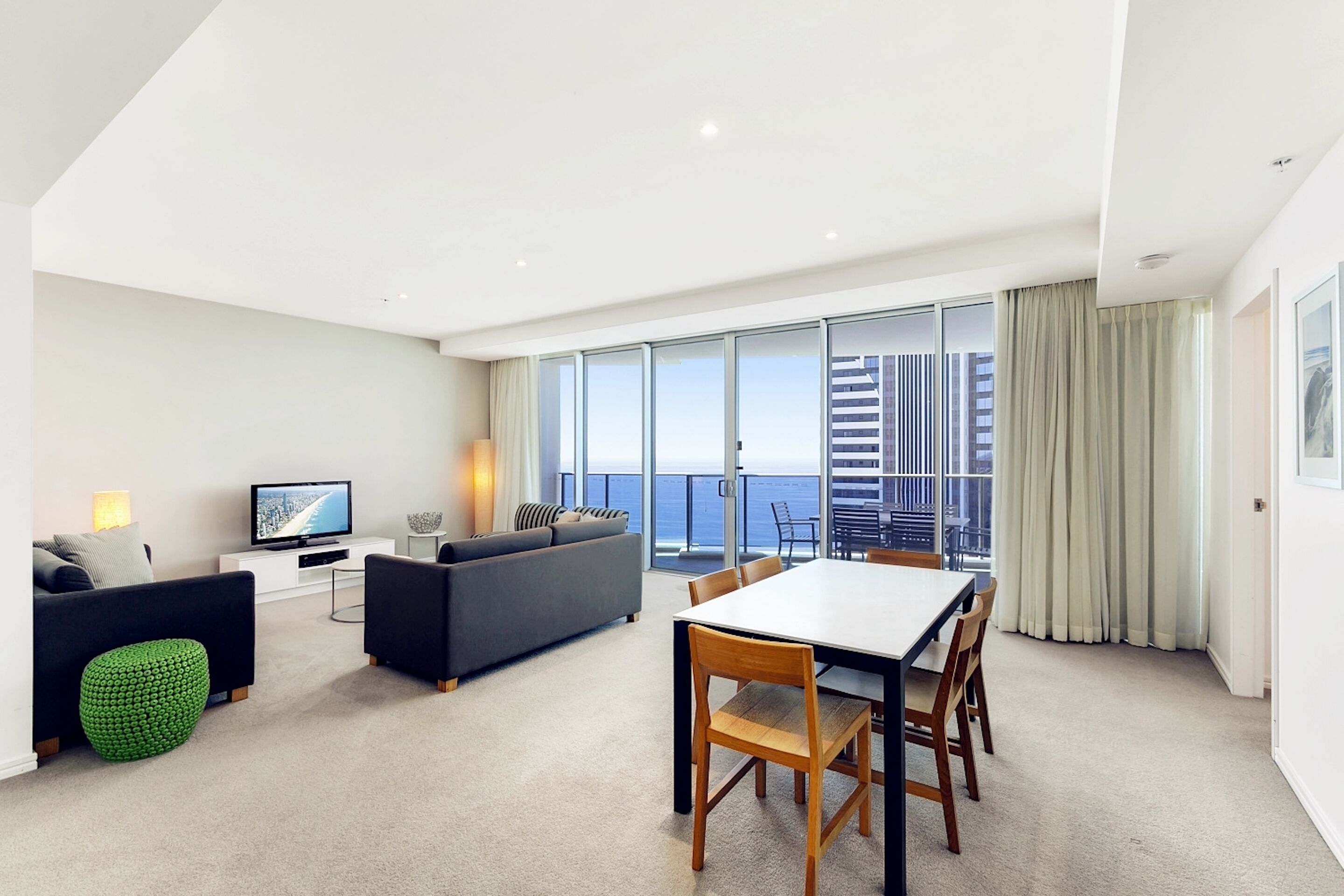 H Residences by Holiday Paradise