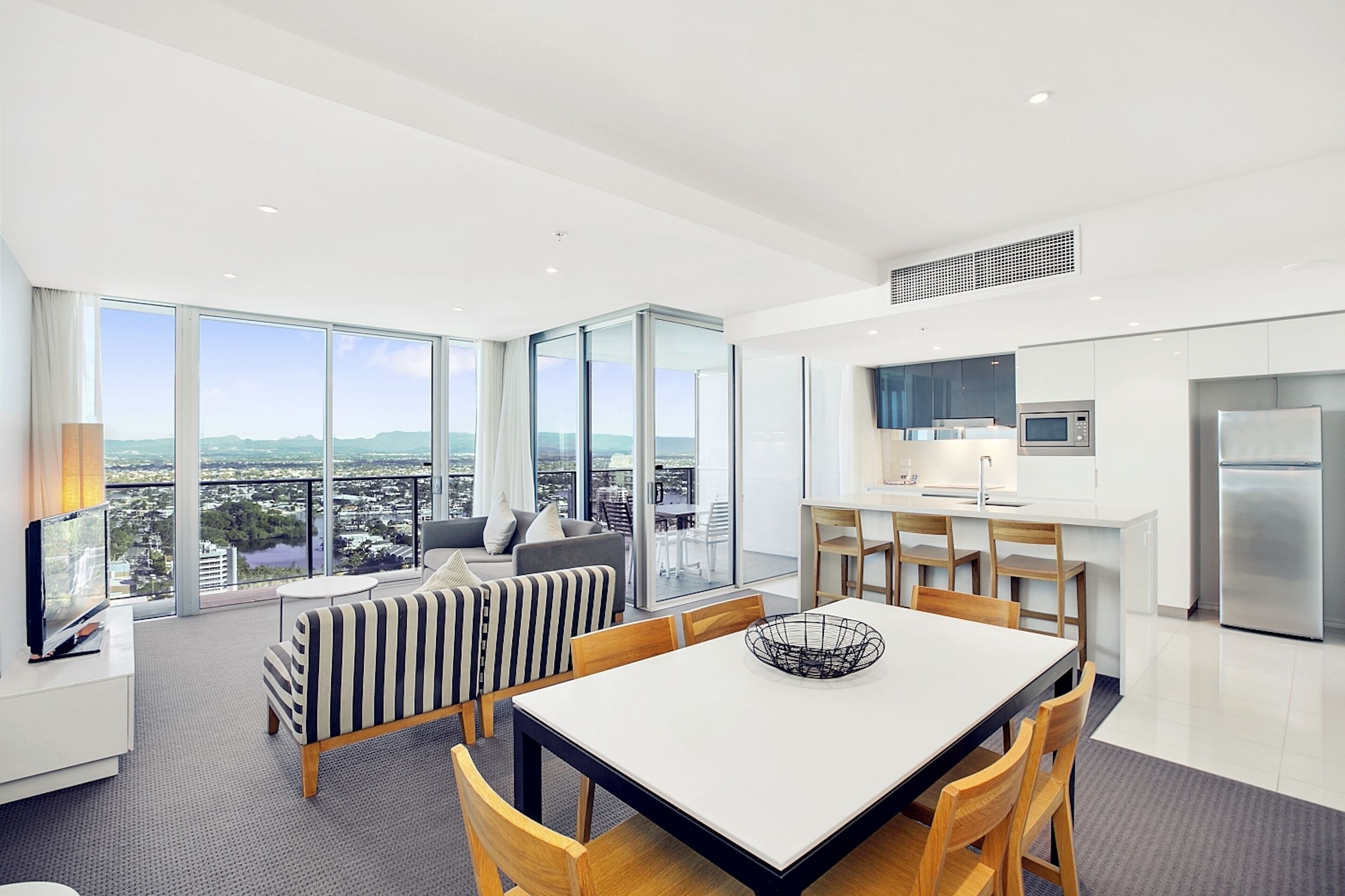 H Residences by Holiday Paradise