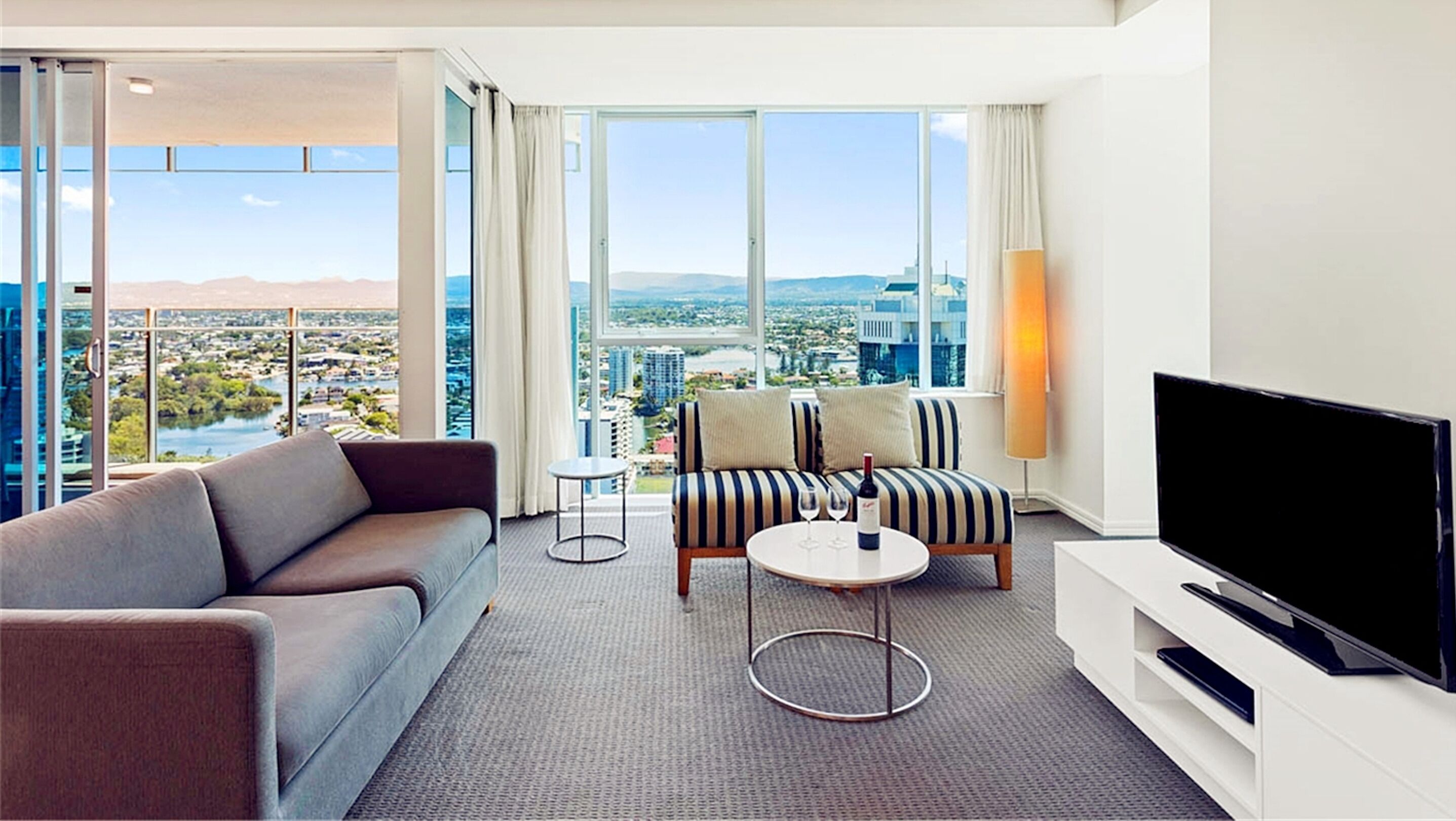 H Residences by Holiday Paradise