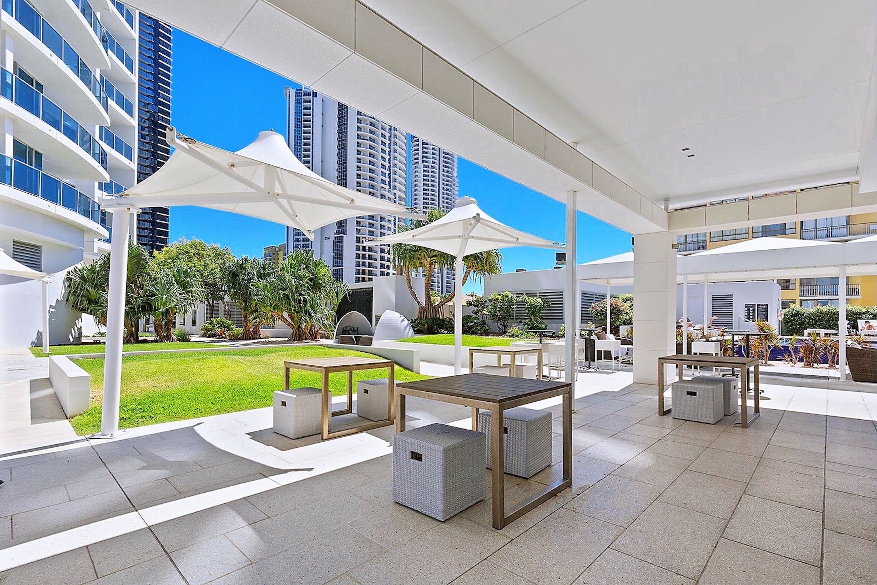 H Residences by Holiday Paradise