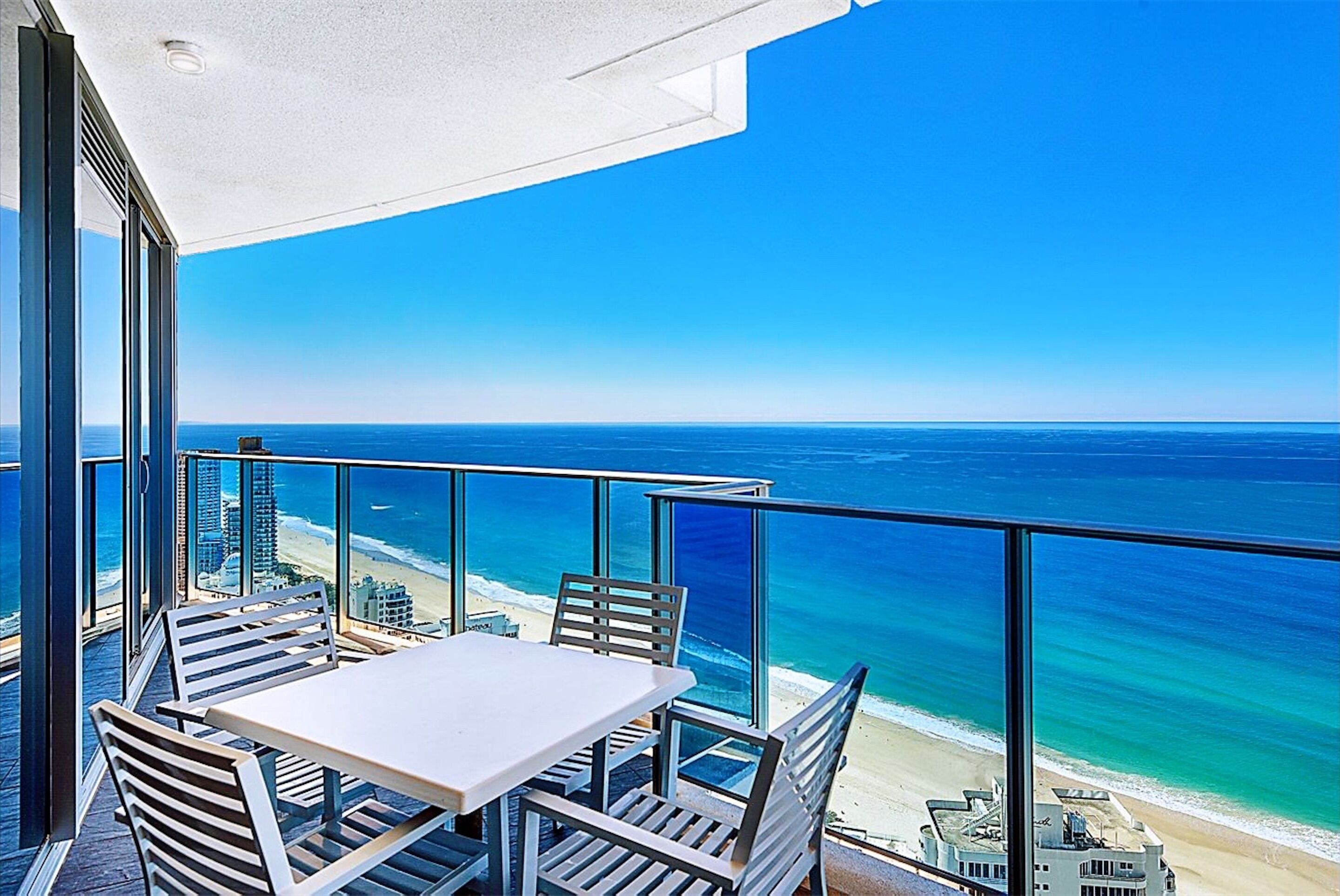 H Residences by Holiday Paradise