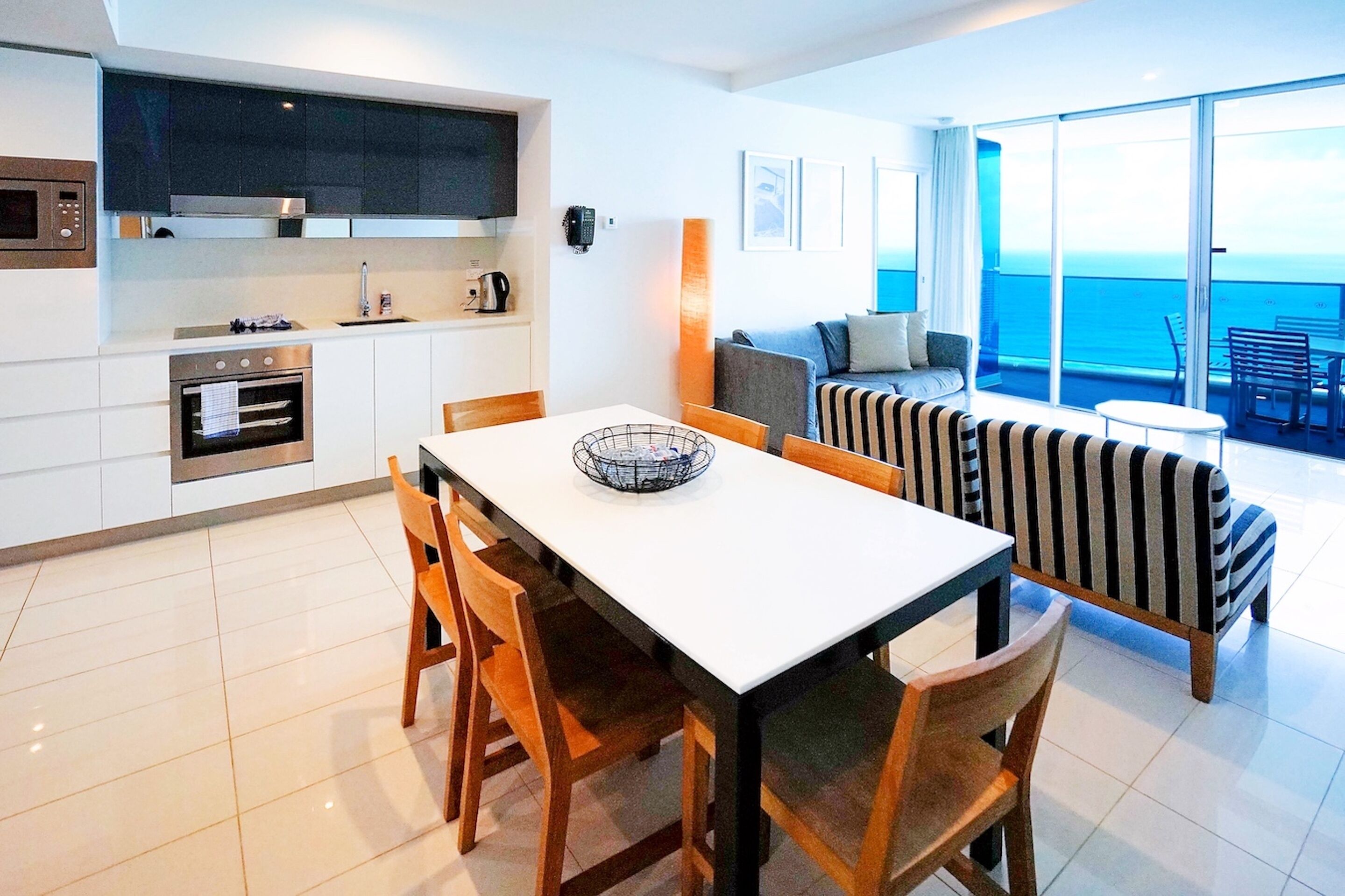 H Residences by Holiday Paradise