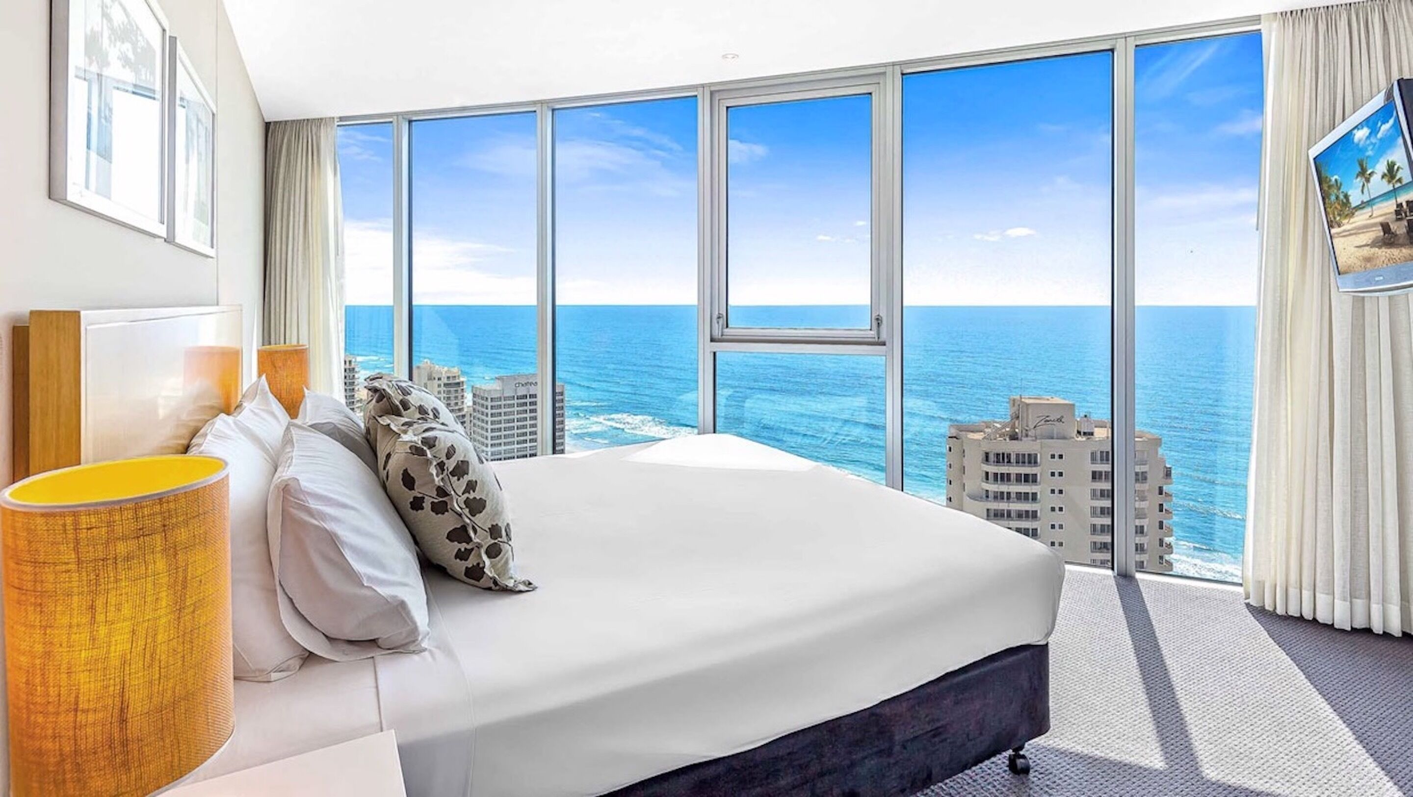 H Residences by Holiday Paradise