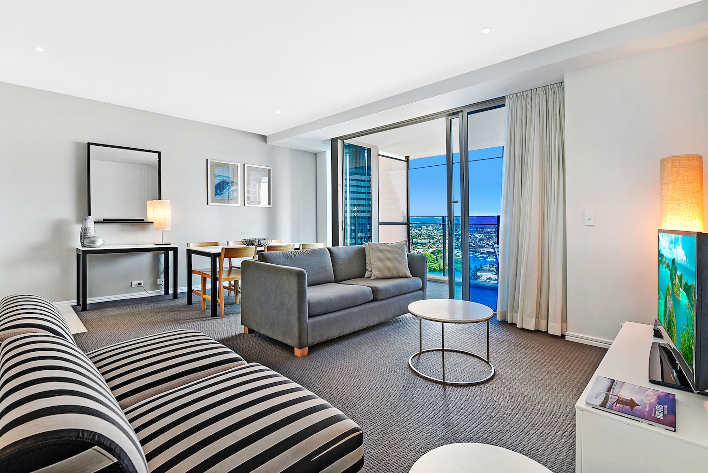 H Residences by Holiday Paradise