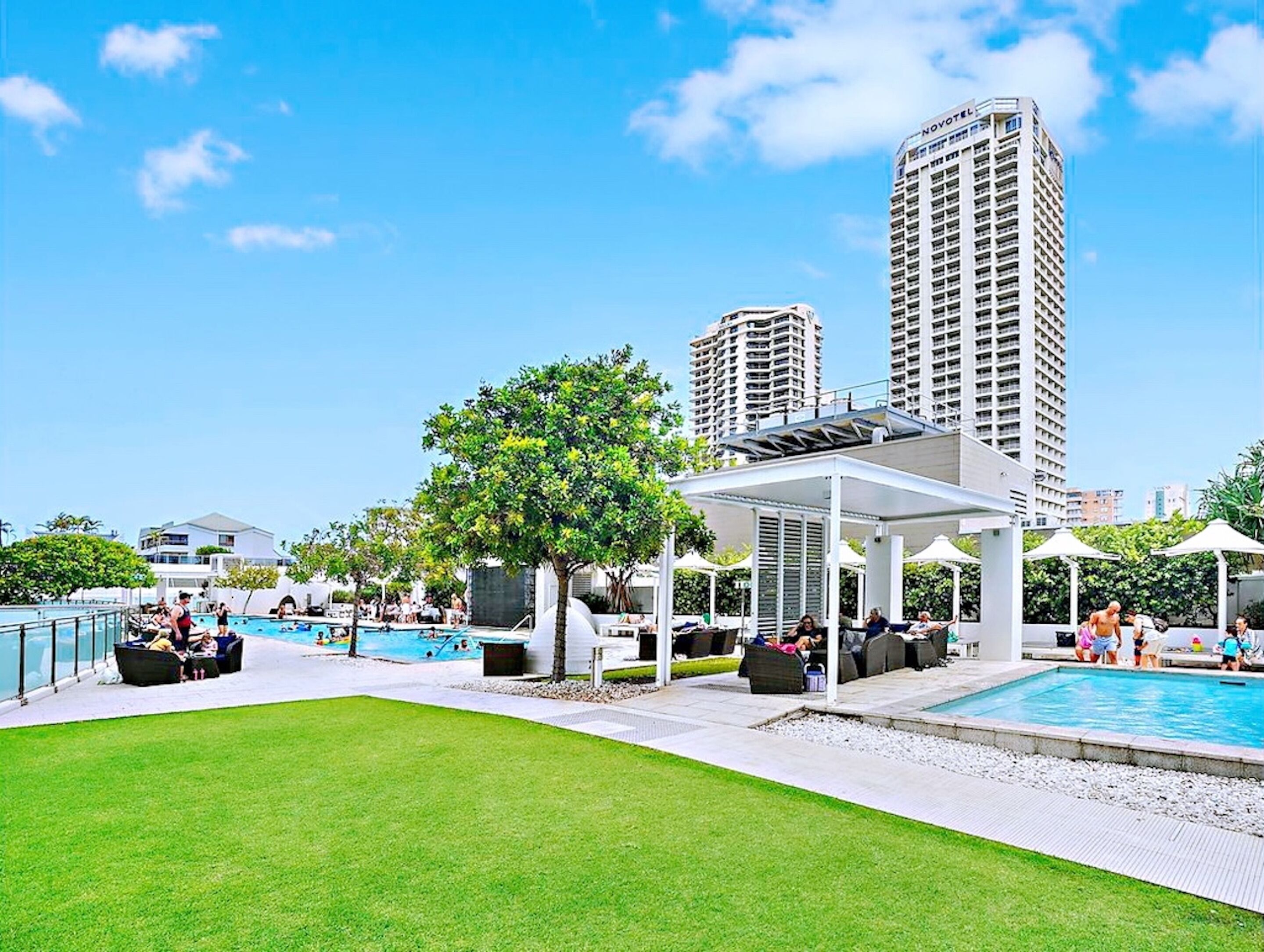 H Residences by Holiday Paradise