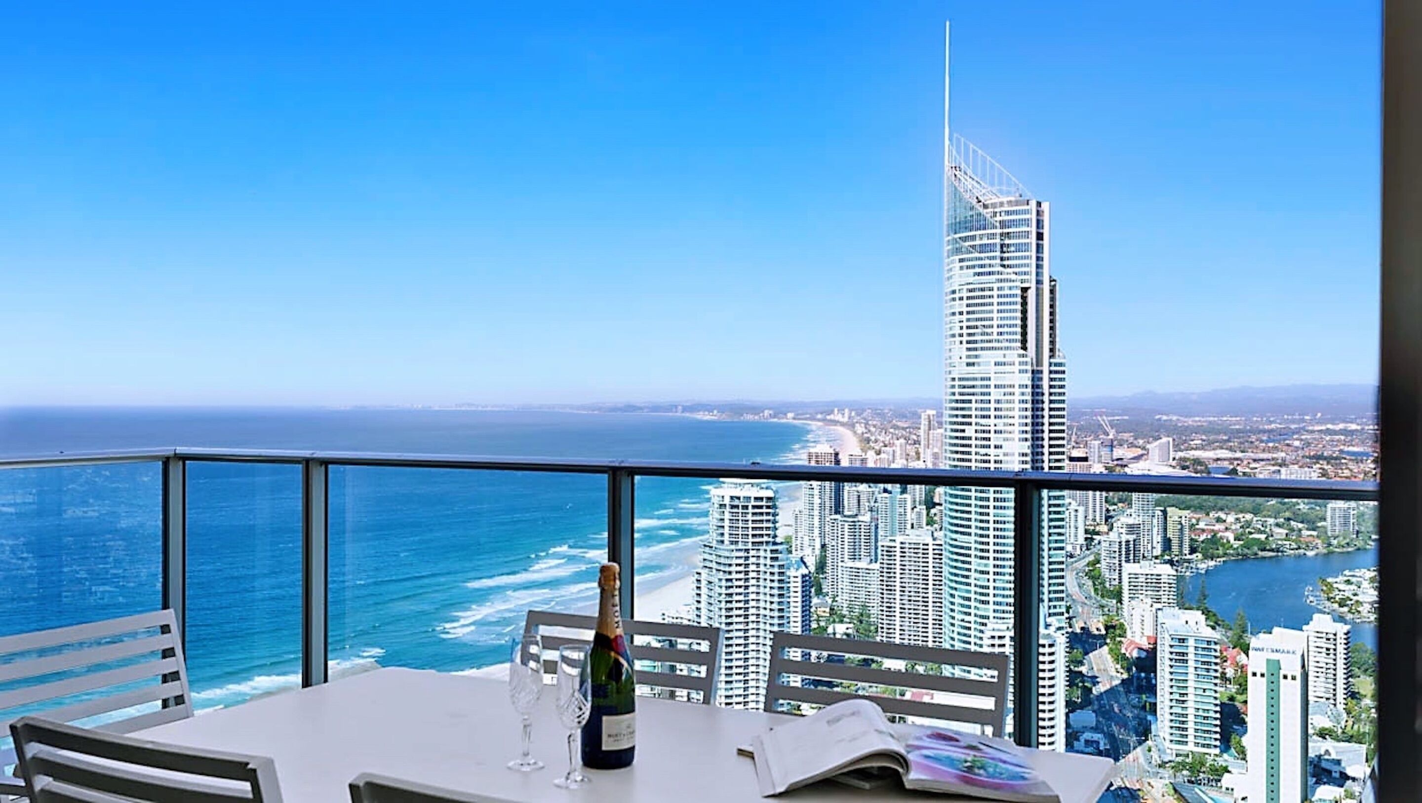 H Residences by Holiday Paradise