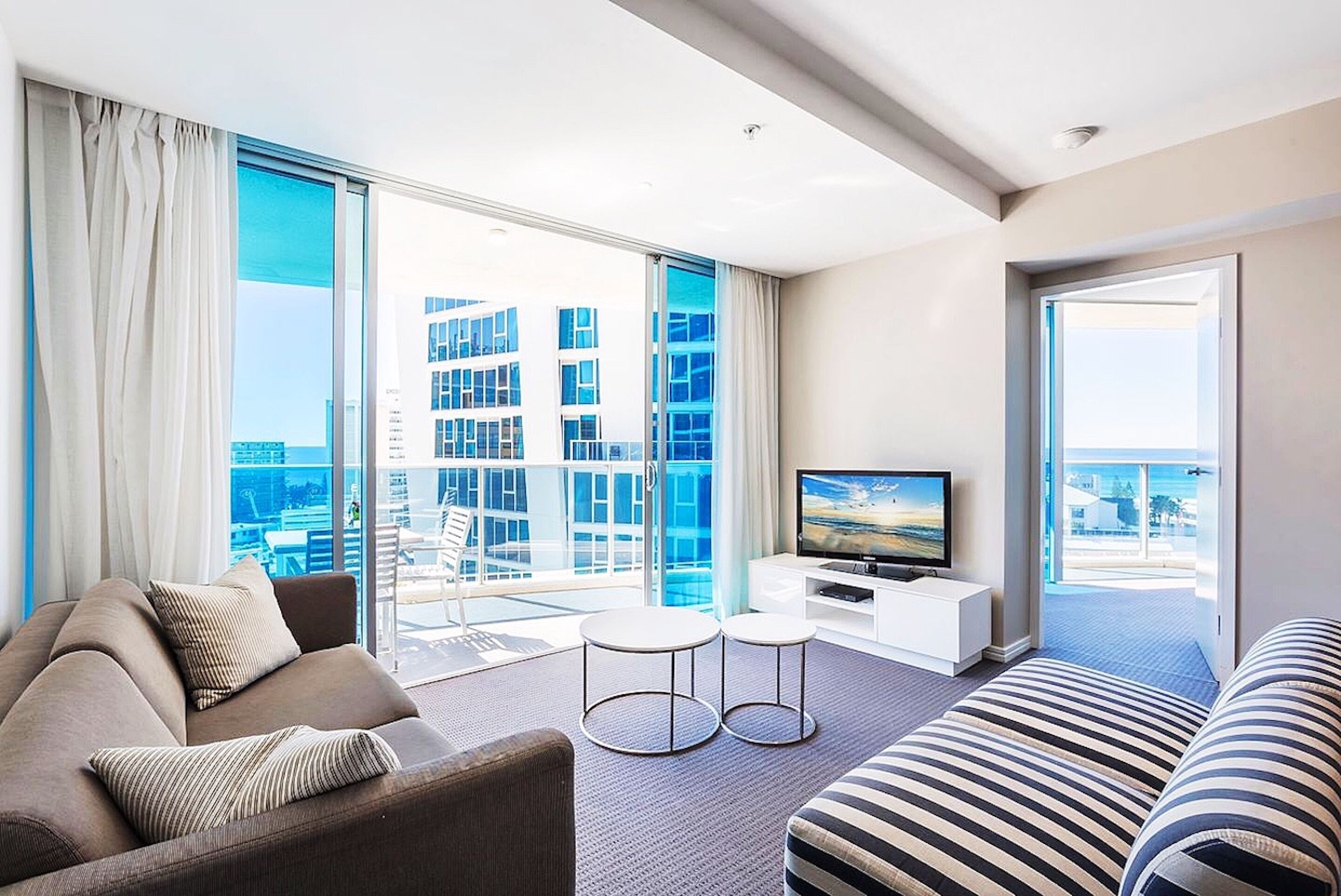 H Residences by Holiday Paradise