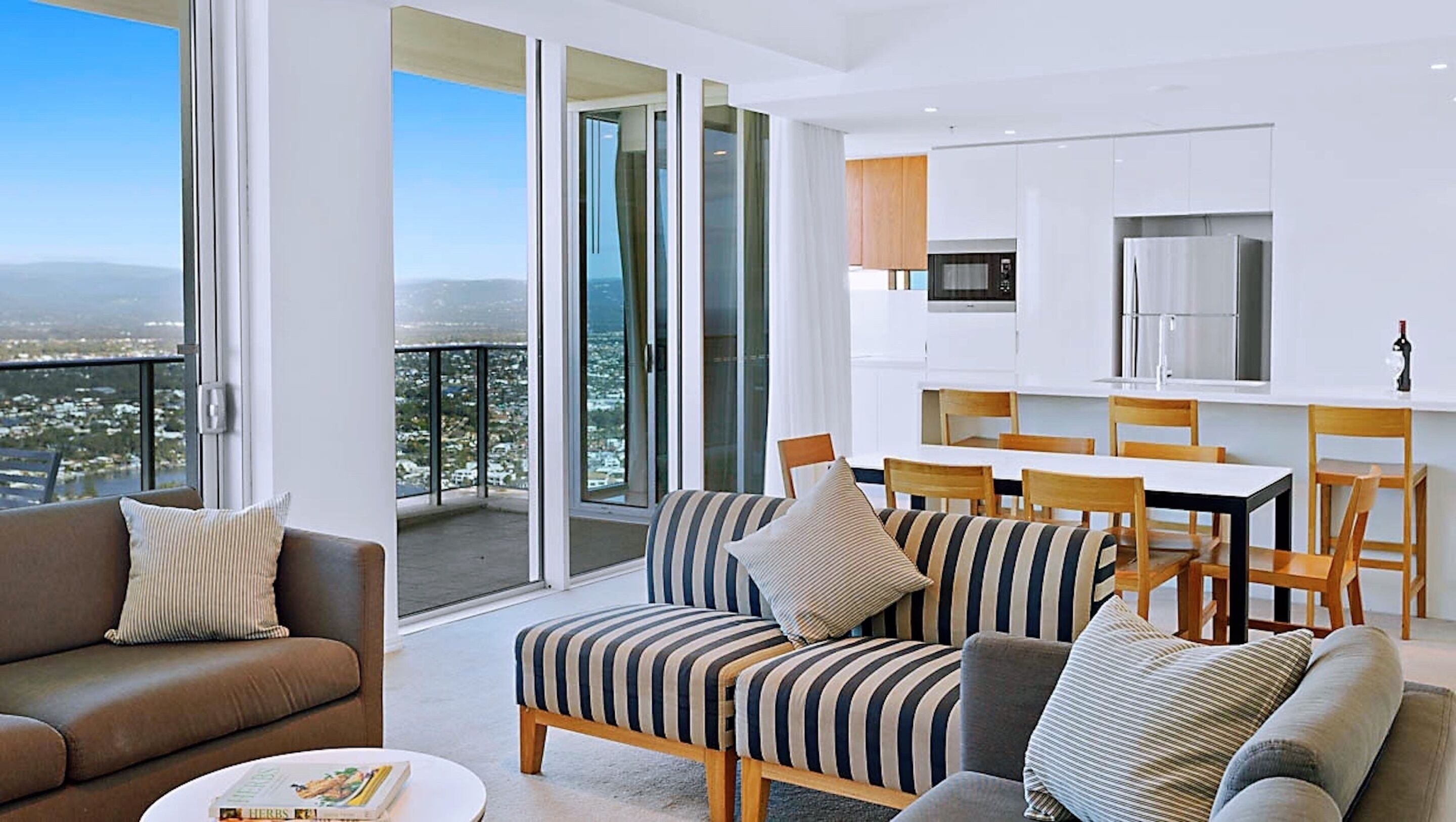 H Residences by Holiday Paradise