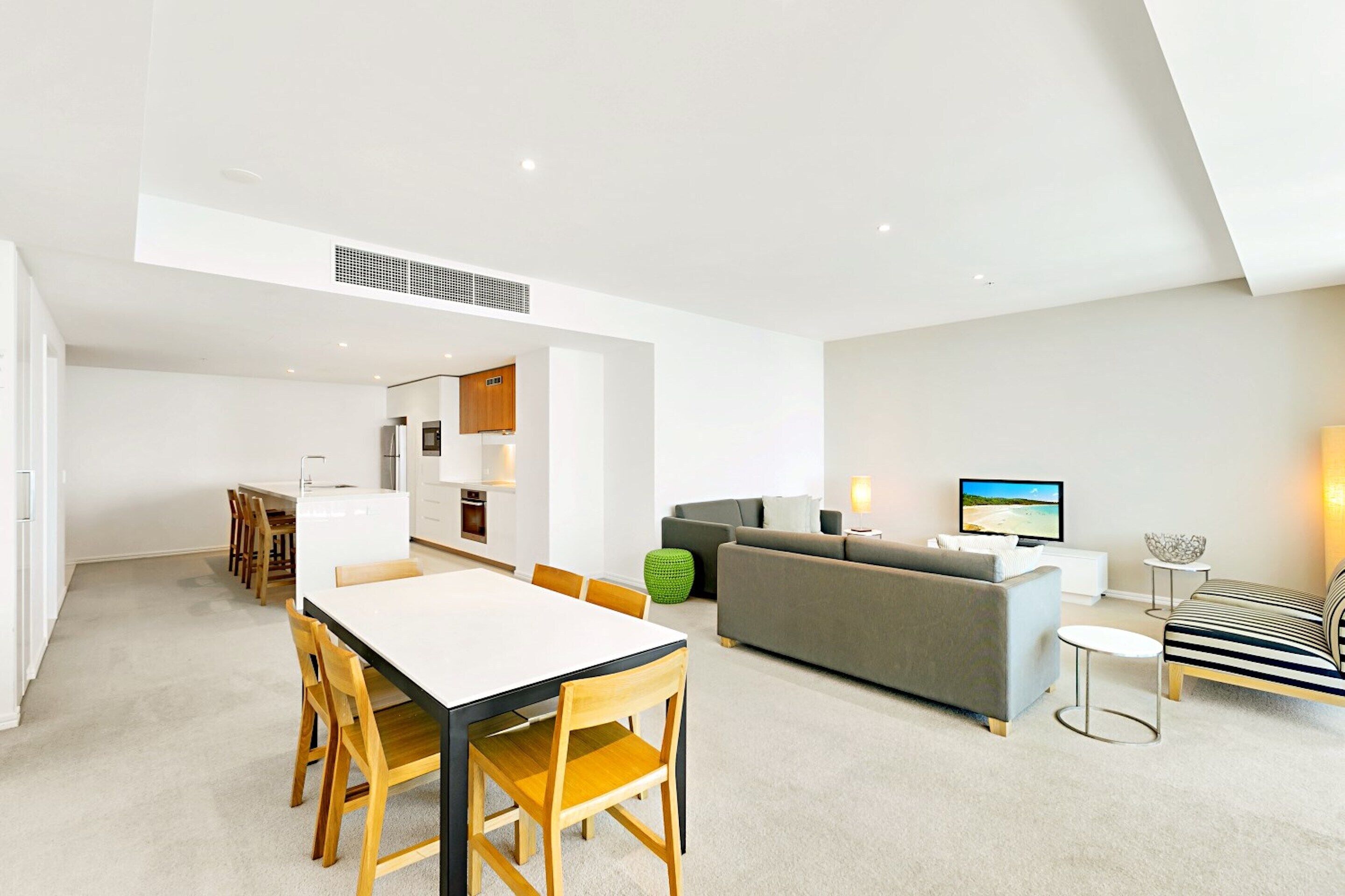 H Residences by Holiday Paradise