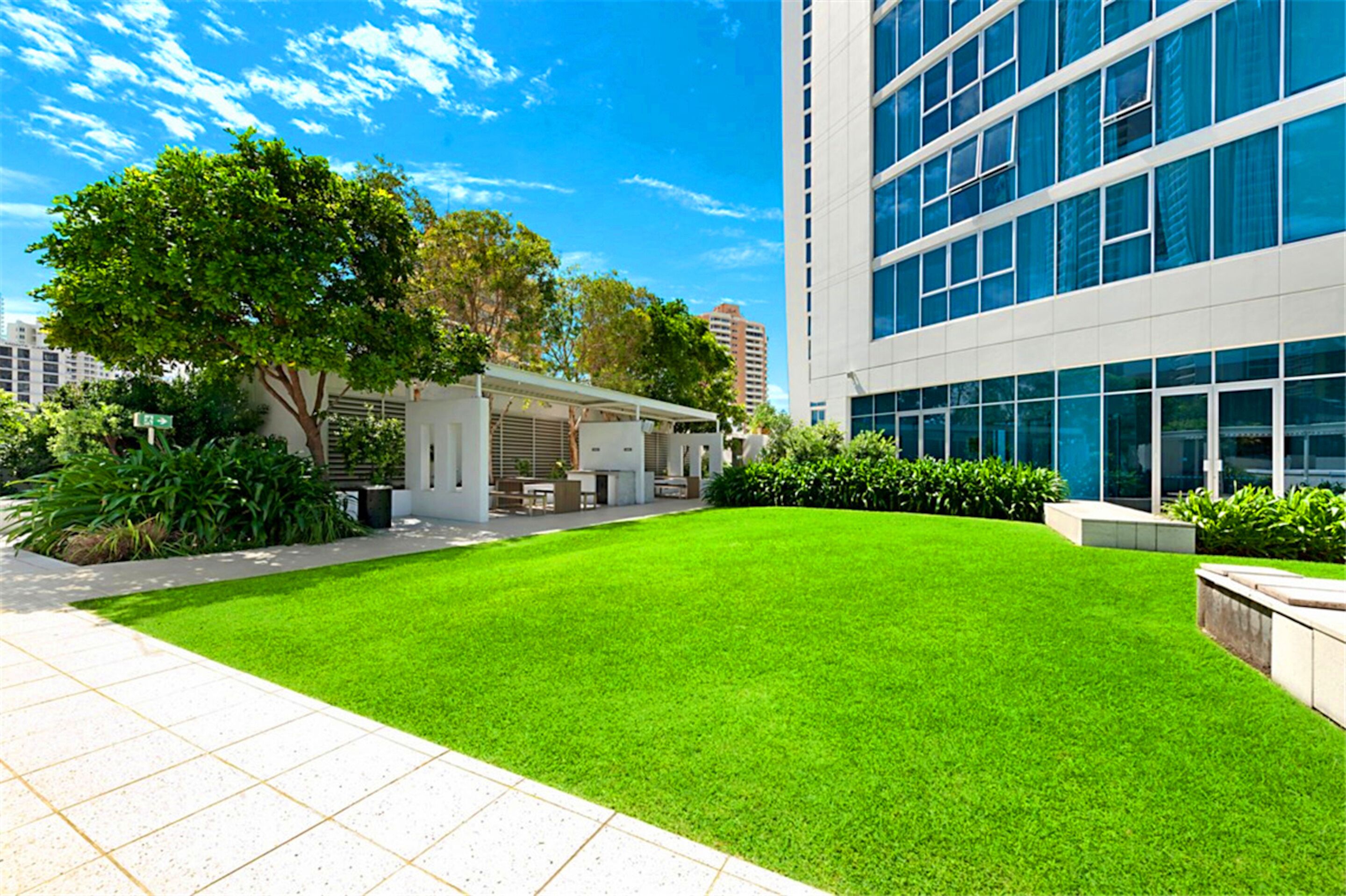 H Residences by Holiday Paradise
