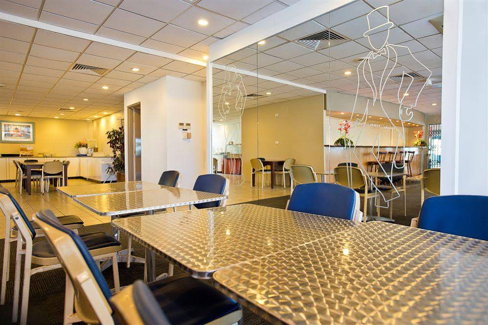 Meriton Suites Surfers Paradise
