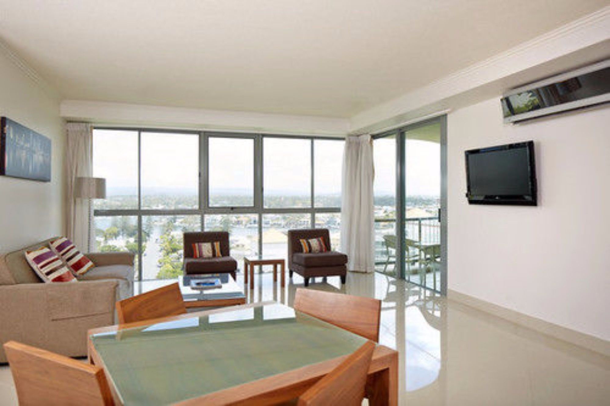 Mantra Sun City Surfers Paradise
