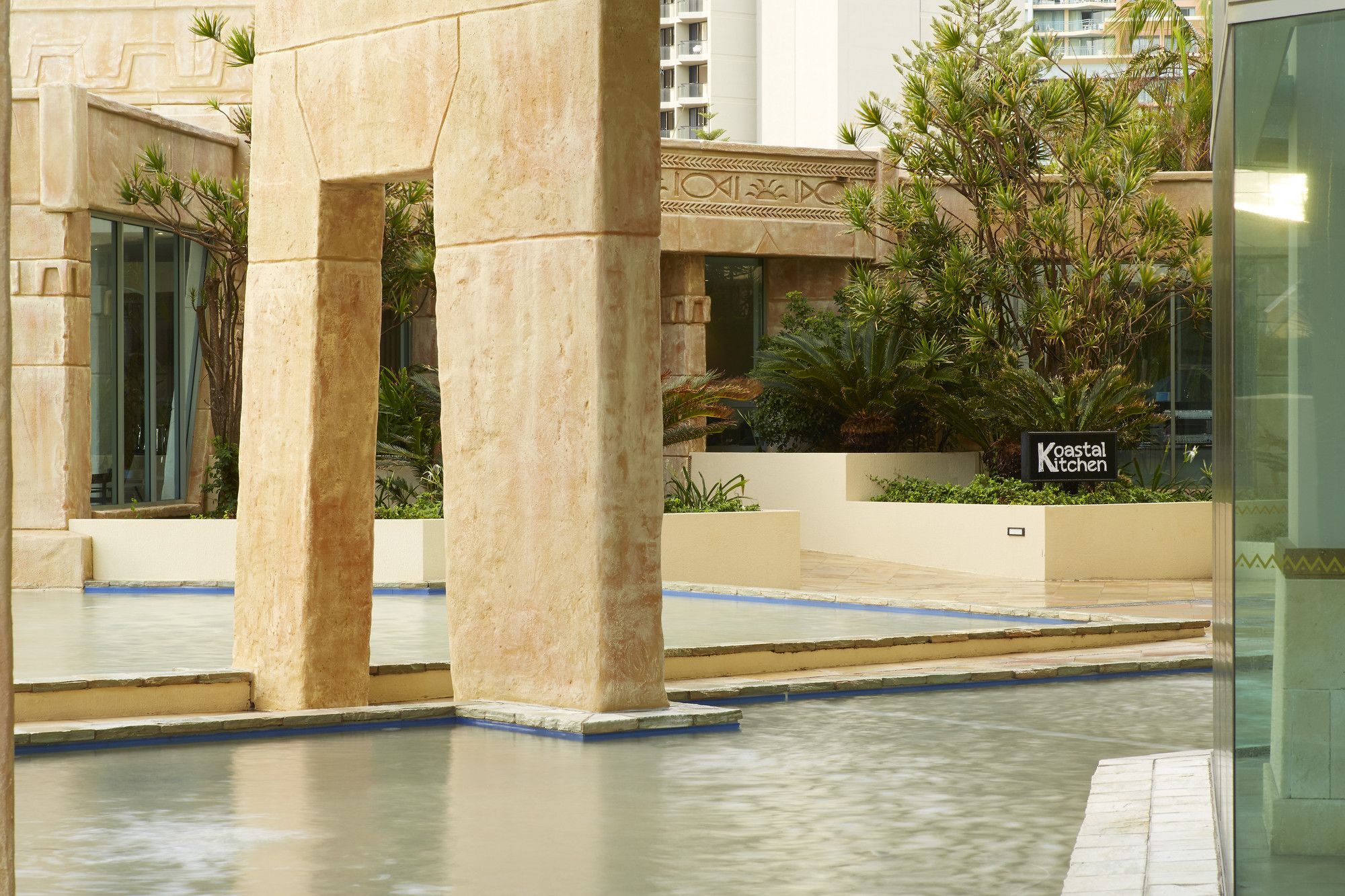 Mantra Sun City Surfers Paradise