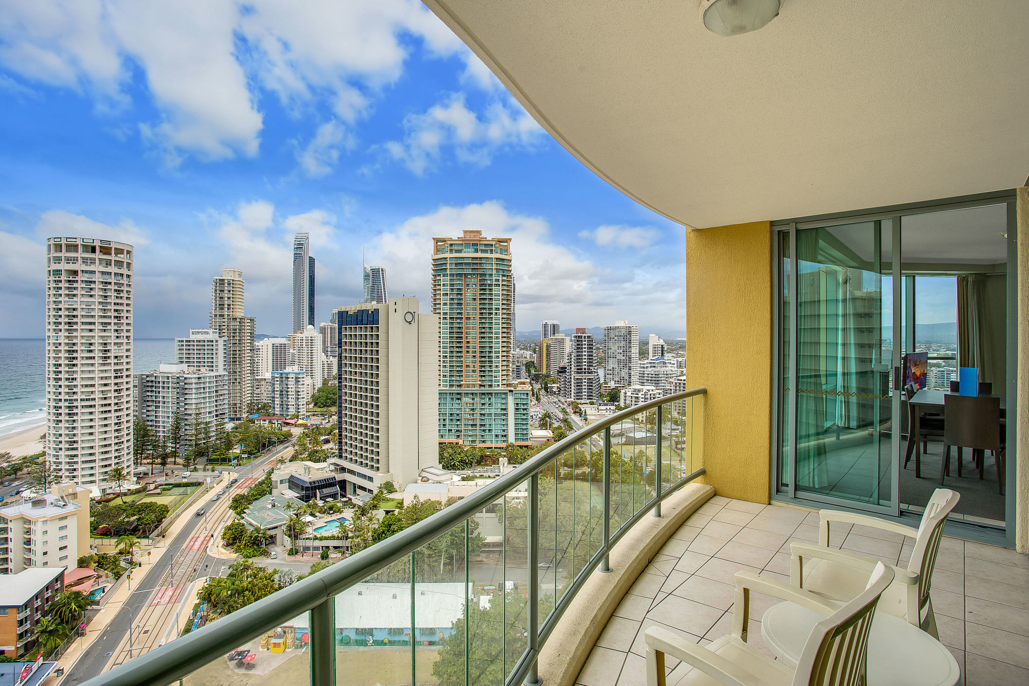 Mantra Sun City Surfers Paradise