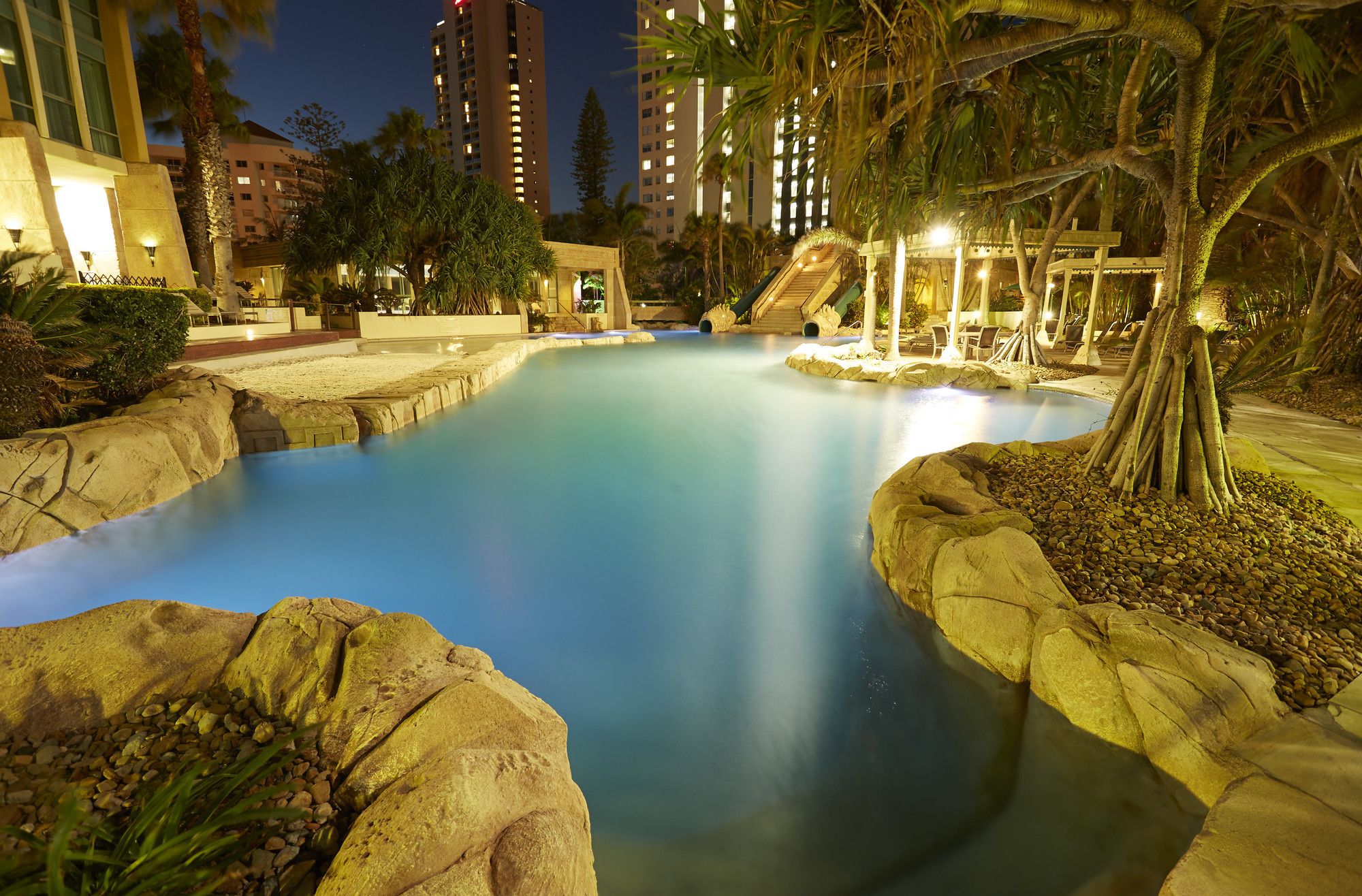Mantra Sun City Surfers Paradise